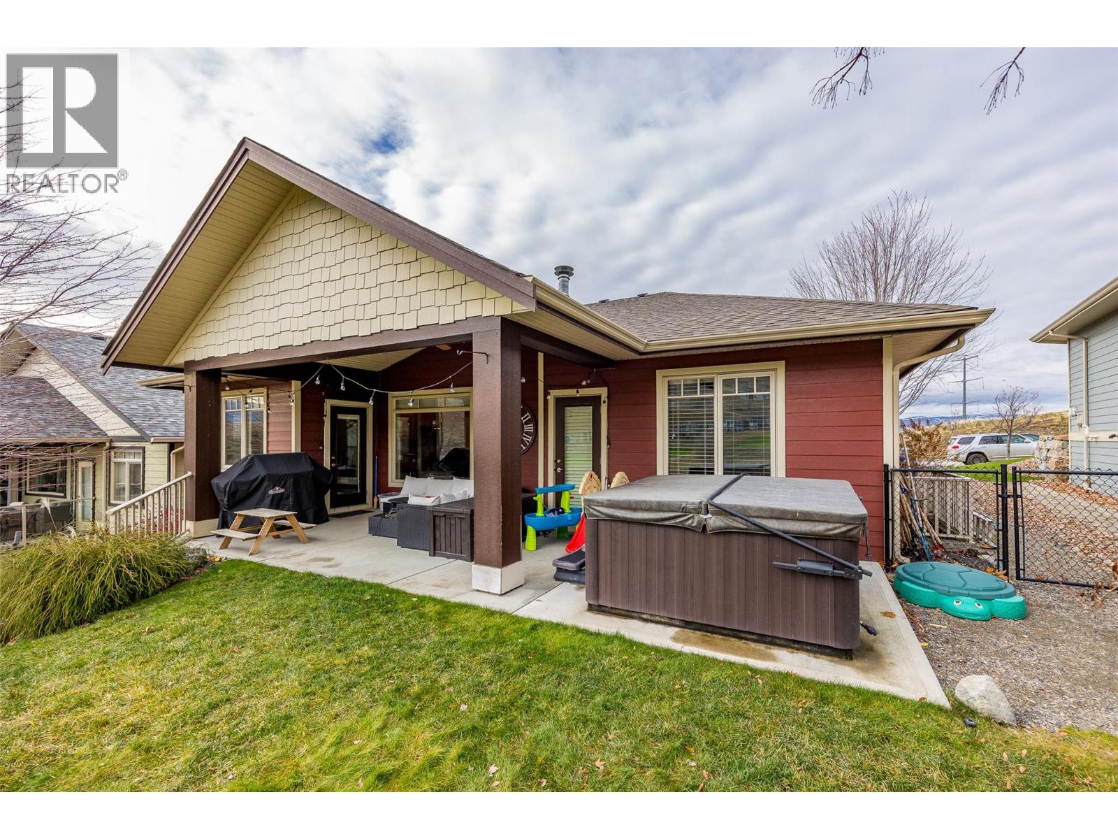 1601 Tower Ranch Boulevard, Kelowna, British Columbia  V1P 1P9 - Photo 38 - 10371202