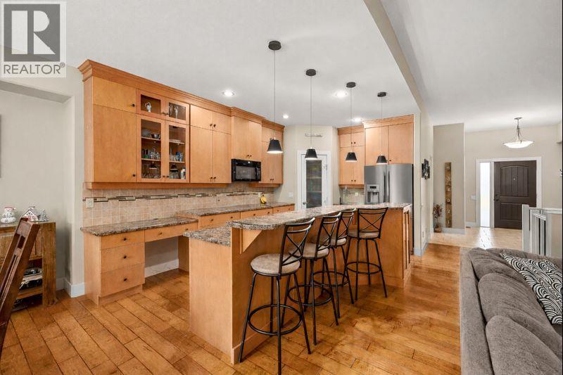 1601 Tower Ranch Boulevard, Kelowna, British Columbia  V1P 1P9 - Photo 9 - 10371202