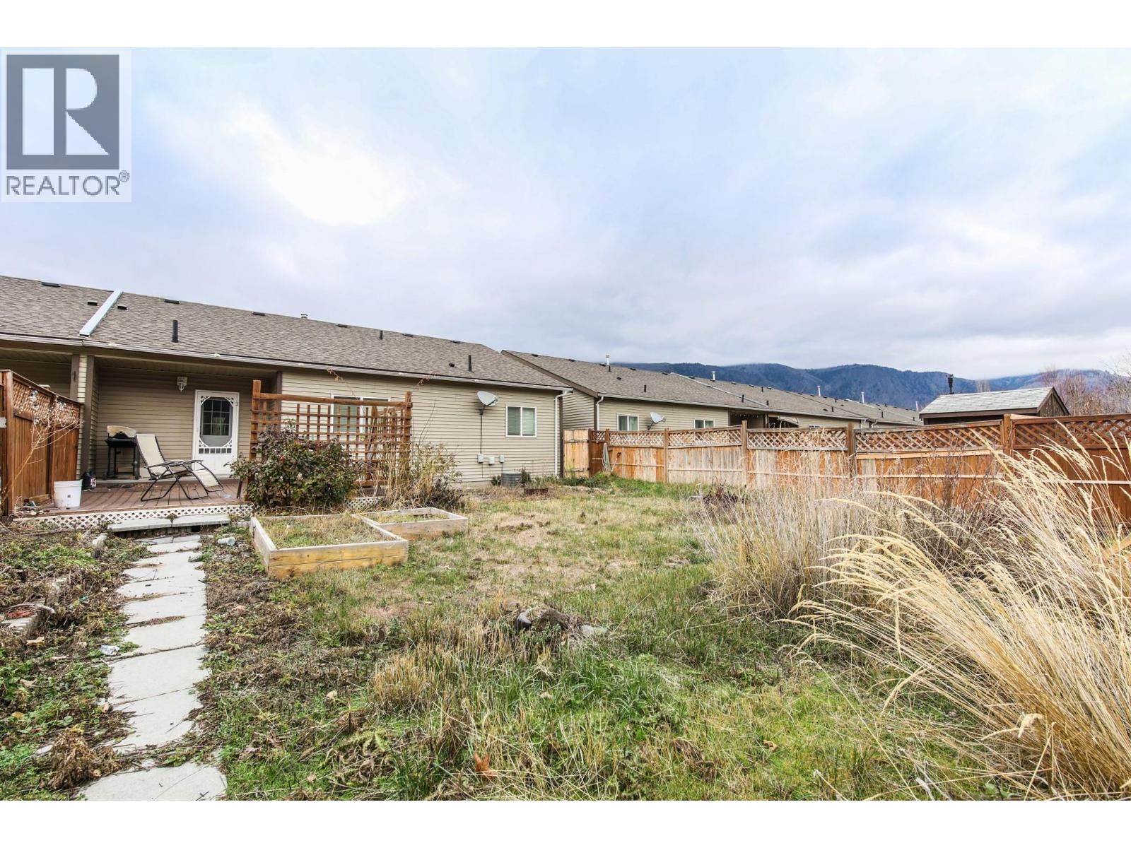703 9th Avenue, Keremeos, British Columbia  V0X 1N3 - Photo 22 - 10371149