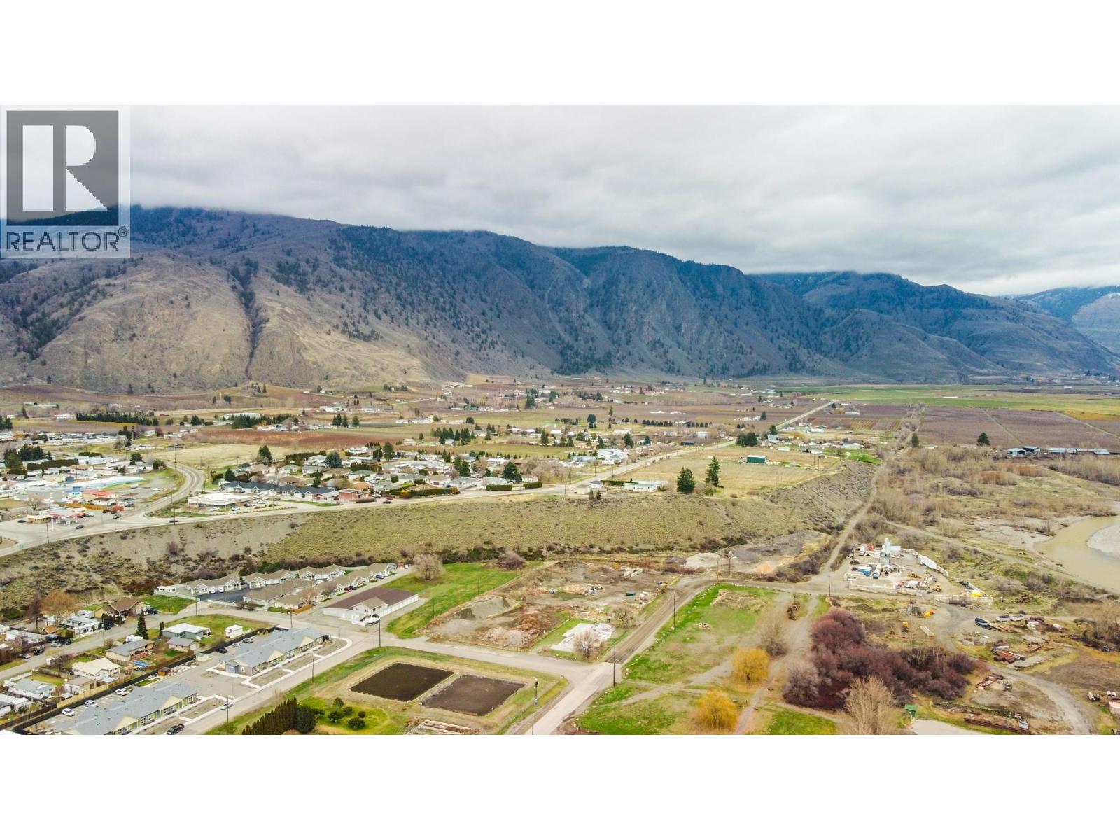 703 9th Avenue, Keremeos, British Columbia  V0X 1N3 - Photo 39 - 10371149