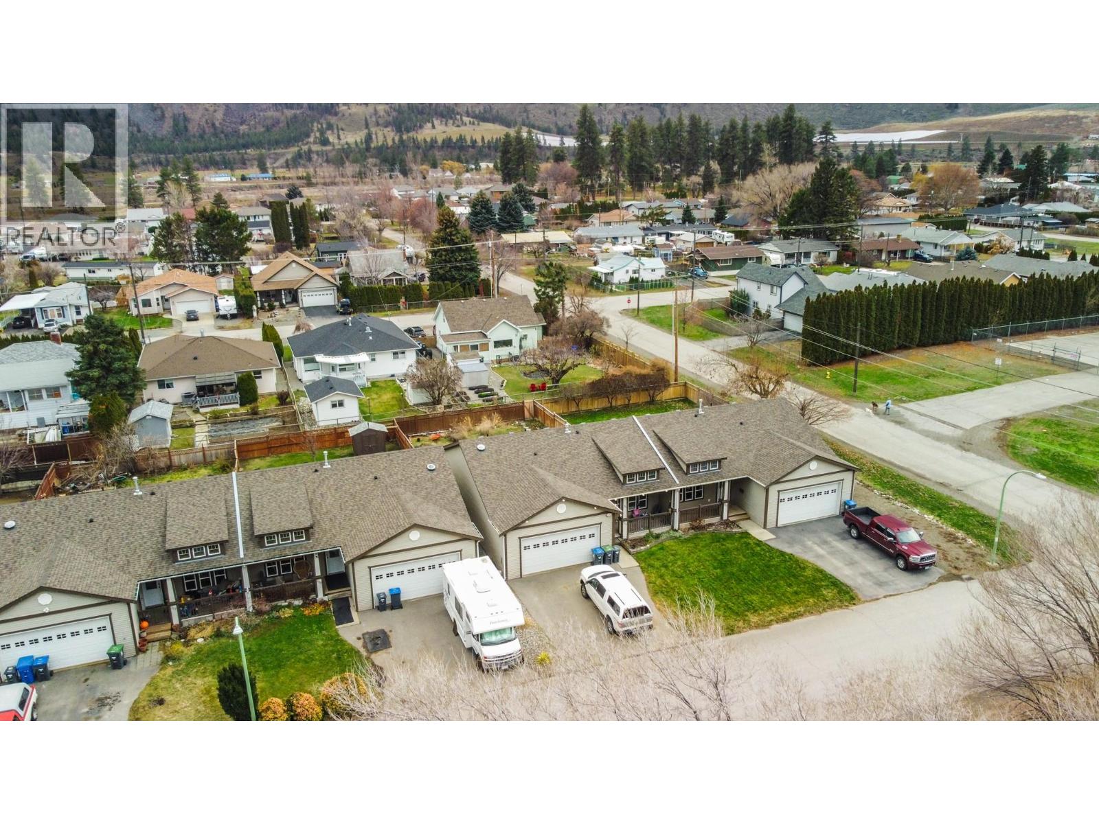 703 9th Avenue, Keremeos, British Columbia  V0X 1N3 - Photo 4 - 10371149