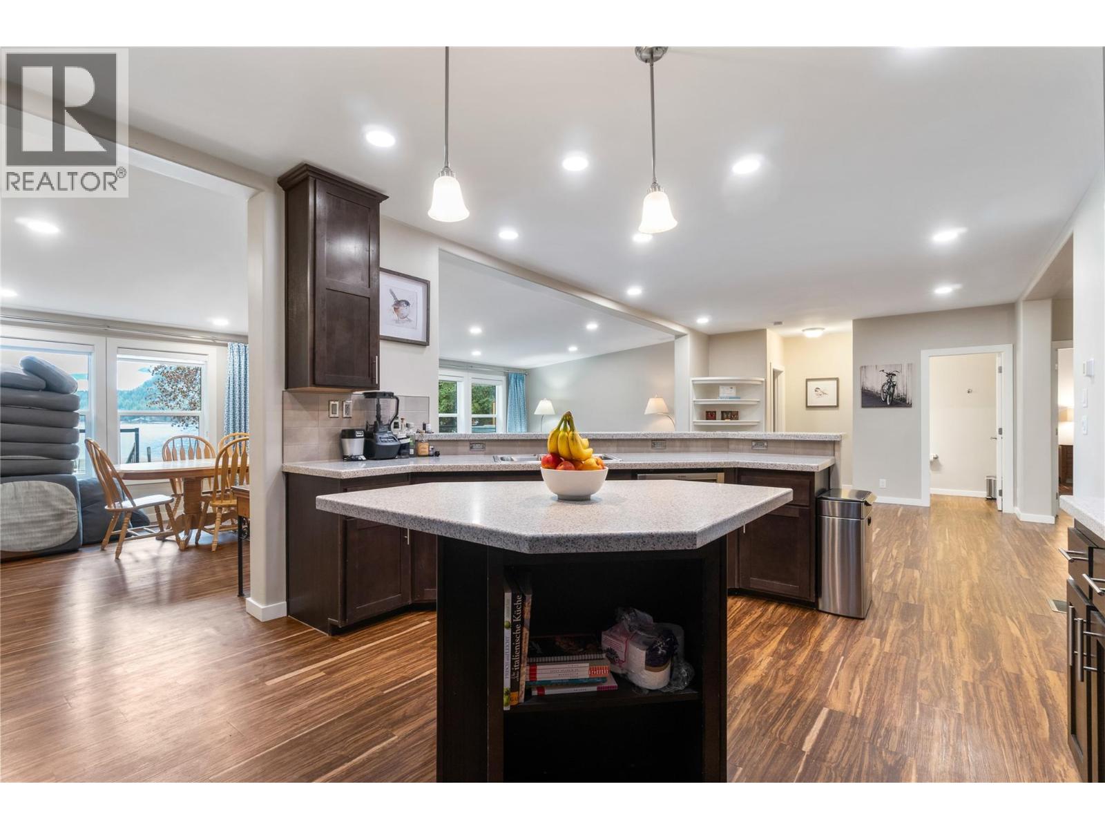 405 97a Highway, Sicamous, British Columbia  V0E 2V1 - Photo 12 - 10371068