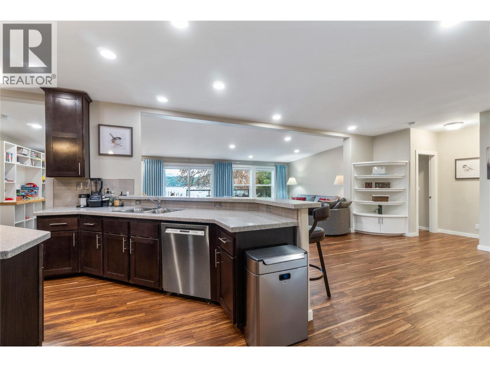 405 97a Highway, Sicamous, British Columbia  V0E 2V1 - Photo 13 - 10371068