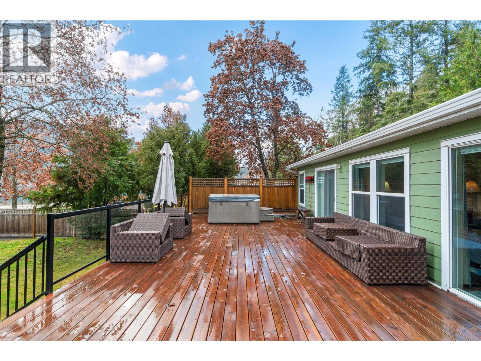 405 97a Highway, Sicamous, British Columbia  V0E 2V1 - Photo 41 - 10371068