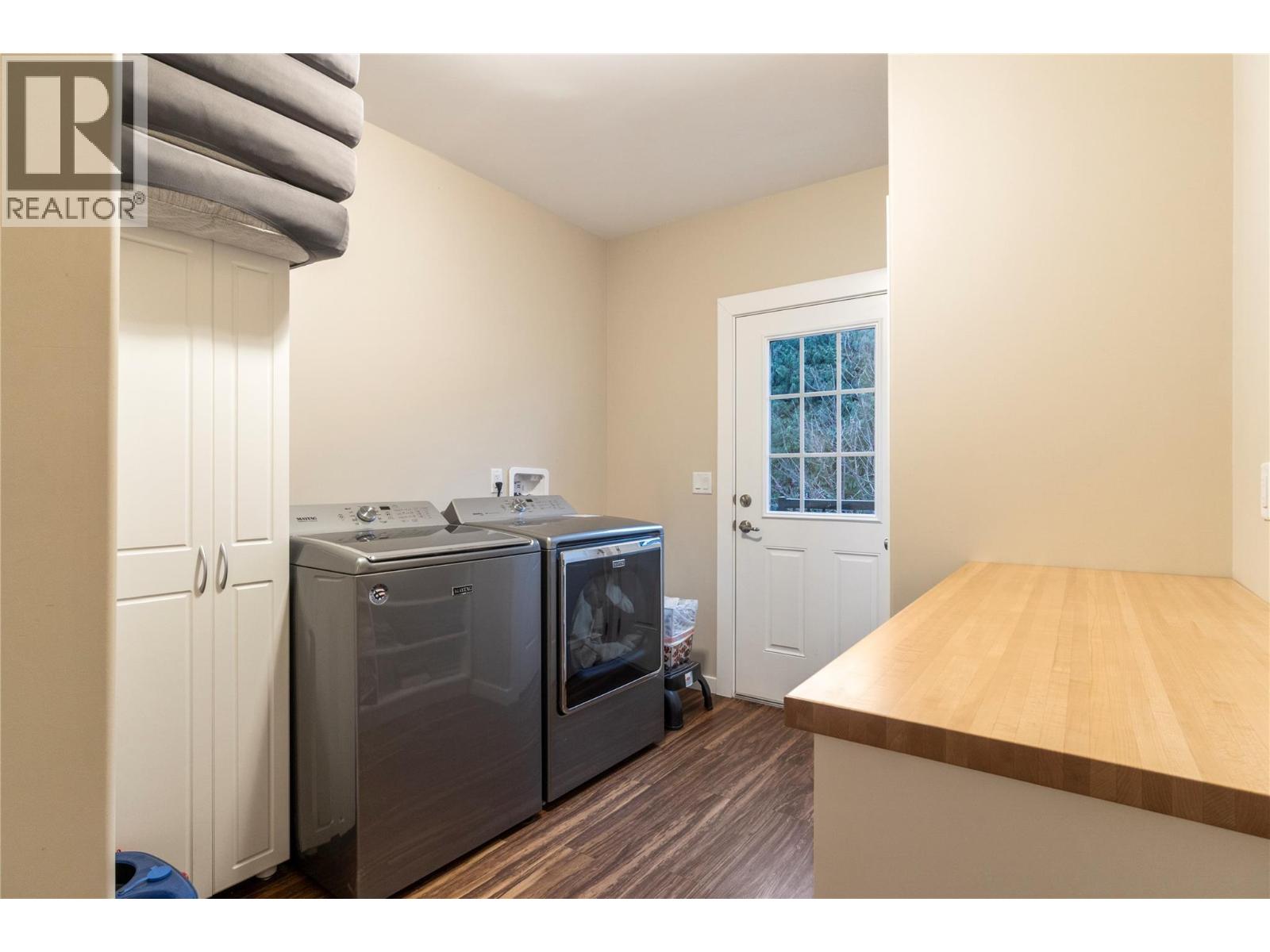 405 97a Highway, Sicamous, British Columbia  V0E 2V1 - Photo 46 - 10371068