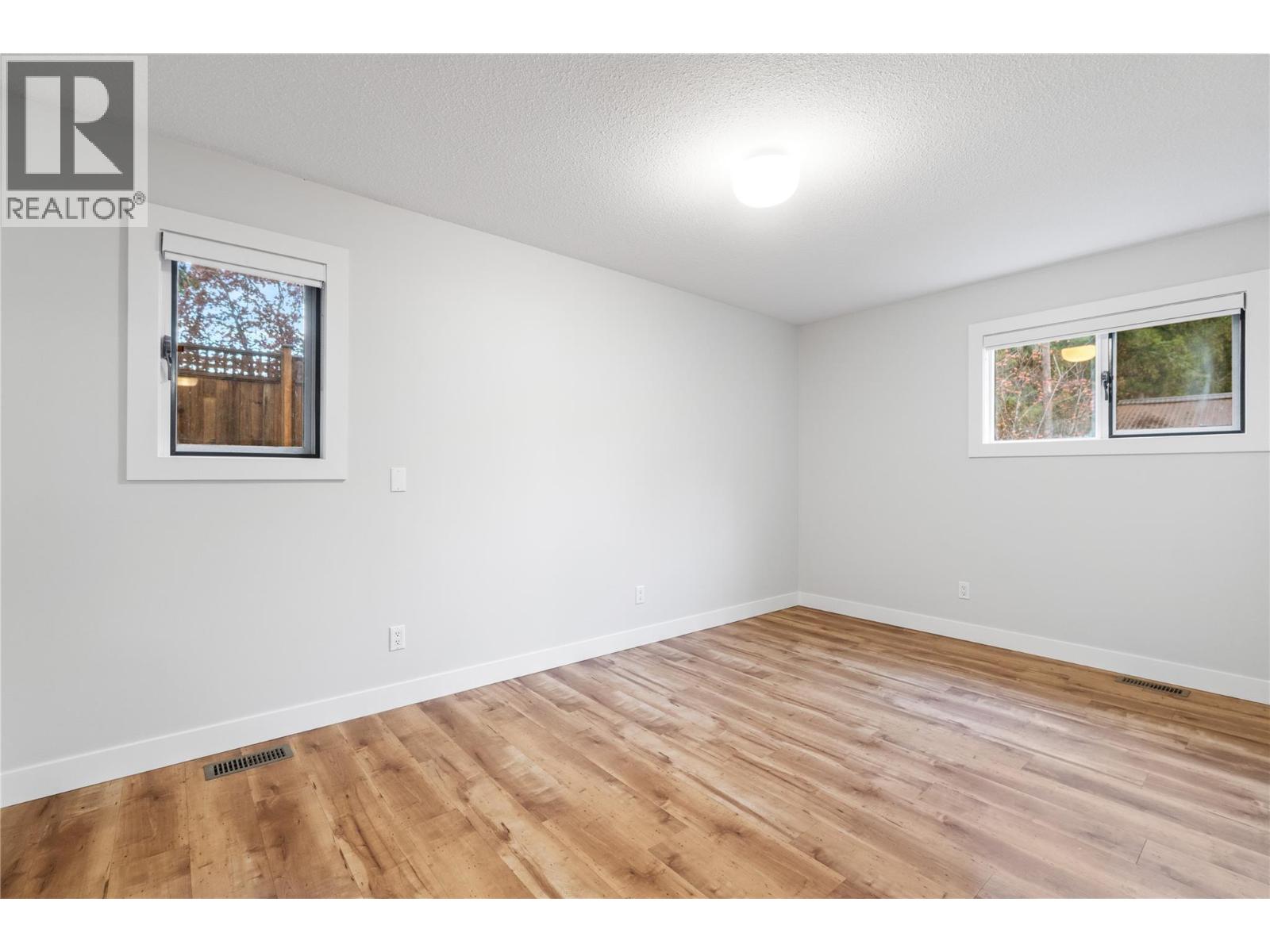 401 97a Highway, Sicamous, British Columbia  V0E 2V1 - Photo 30 - 10371067