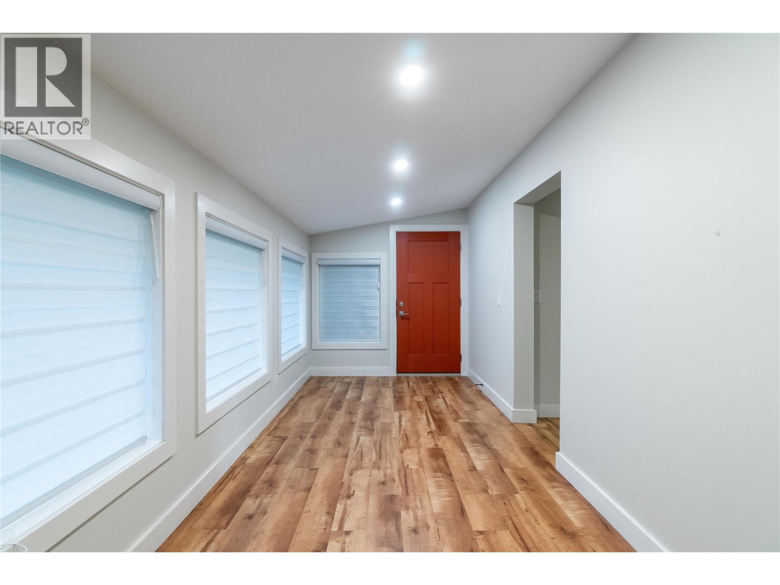 401 97a Highway, Sicamous, British Columbia  V0E 2V1 - Photo 34 - 10371067