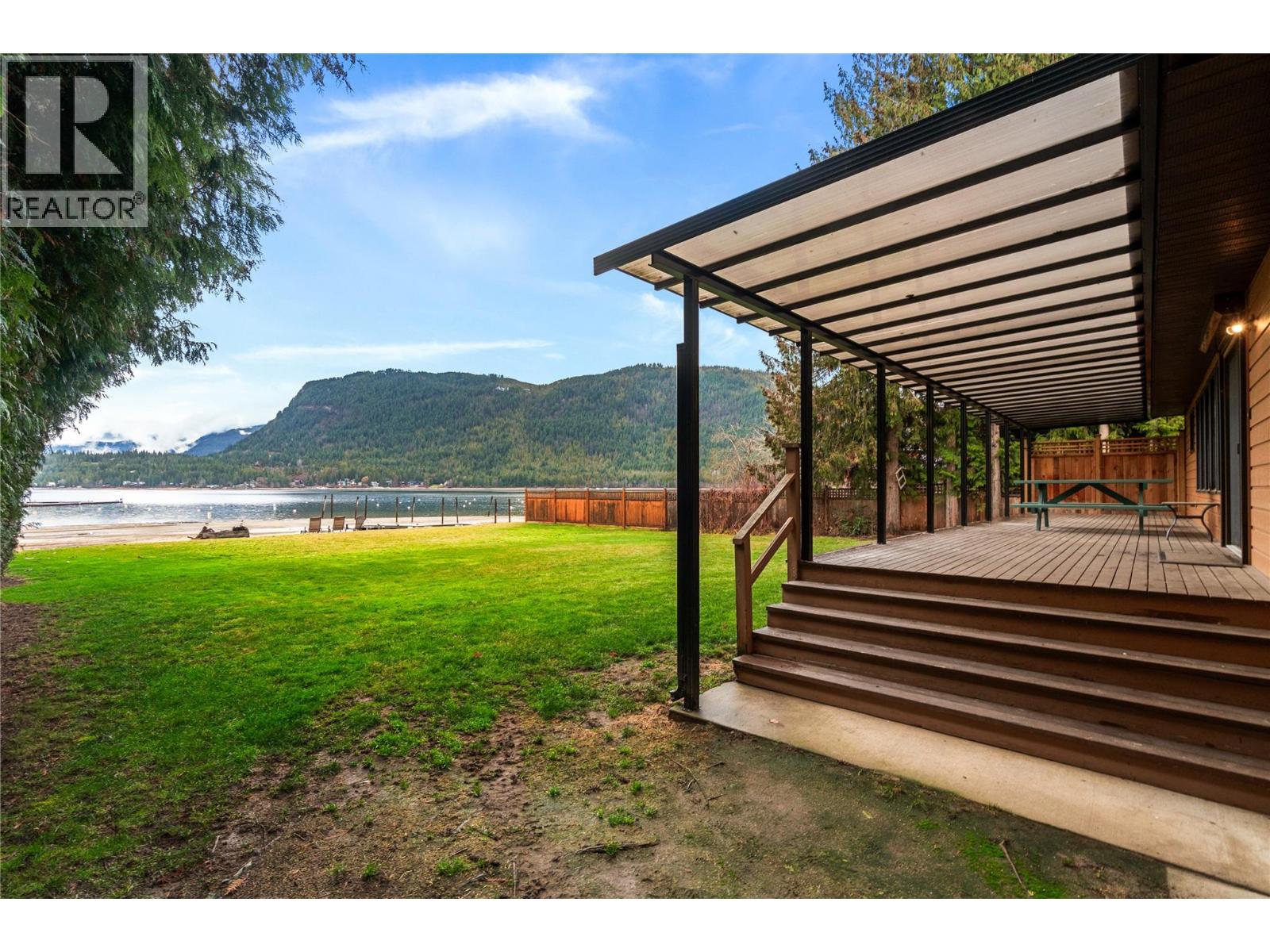 401 97a Highway, Sicamous, British Columbia  V0E 2V1 - Photo 37 - 10371067