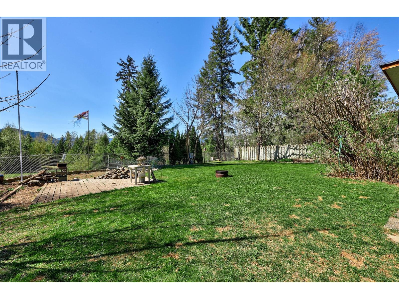 1029 Raft River Road, Clearwater, British Columbia  V0E 1N1 - Photo 35 - 10371243