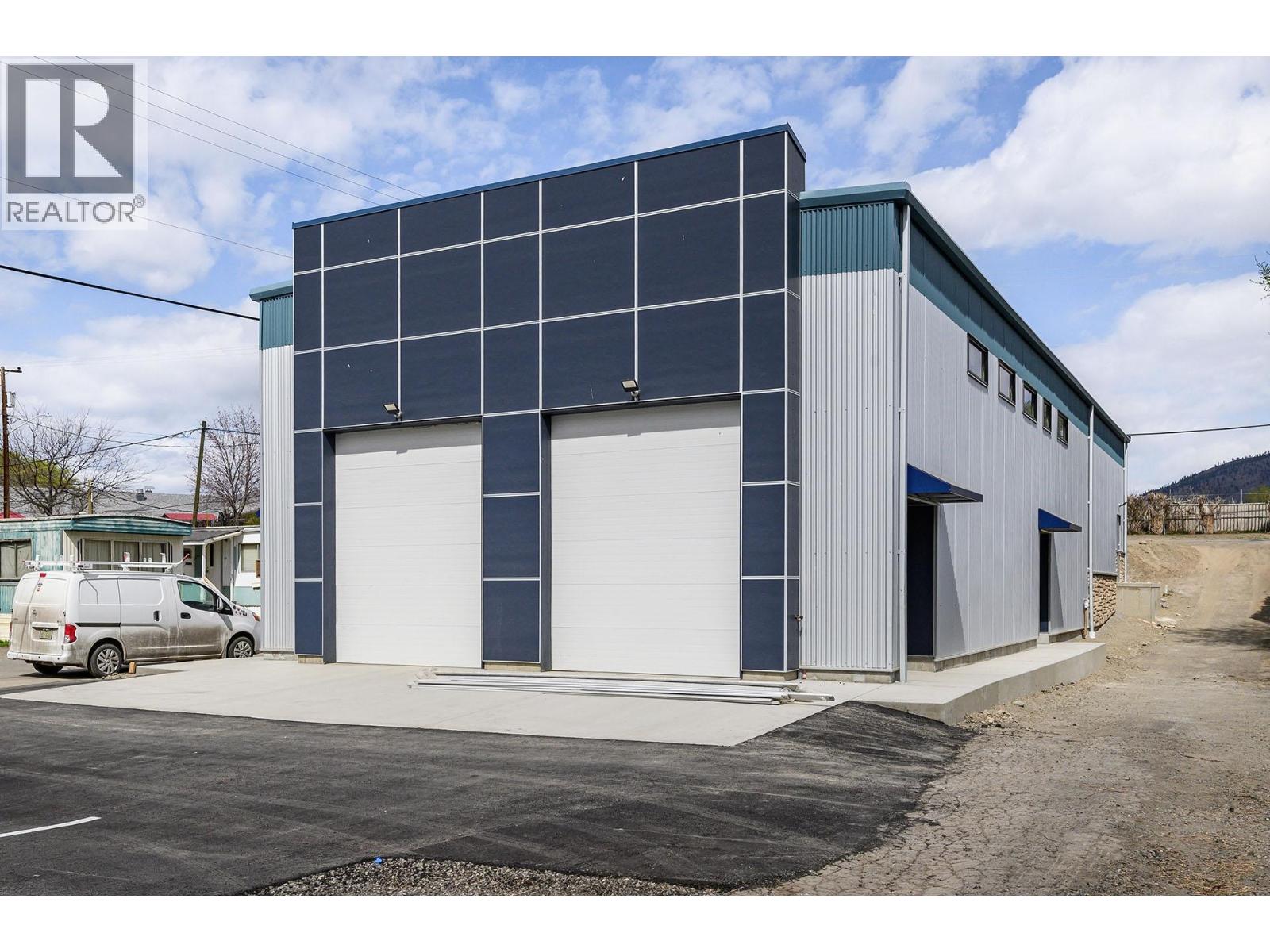 240 LARKSPUR Street Unit# 101 & 102, kamloops, British Columbia