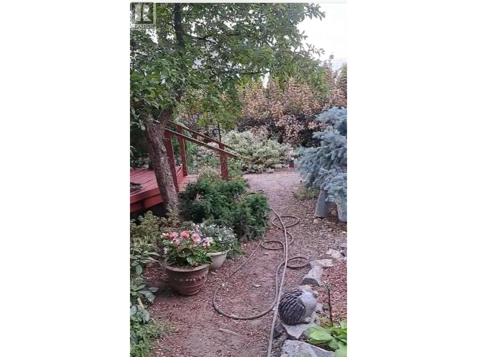 5826 Main Street, Oliver, British Columbia  V0H 1T9 - Photo 32 - 10371230