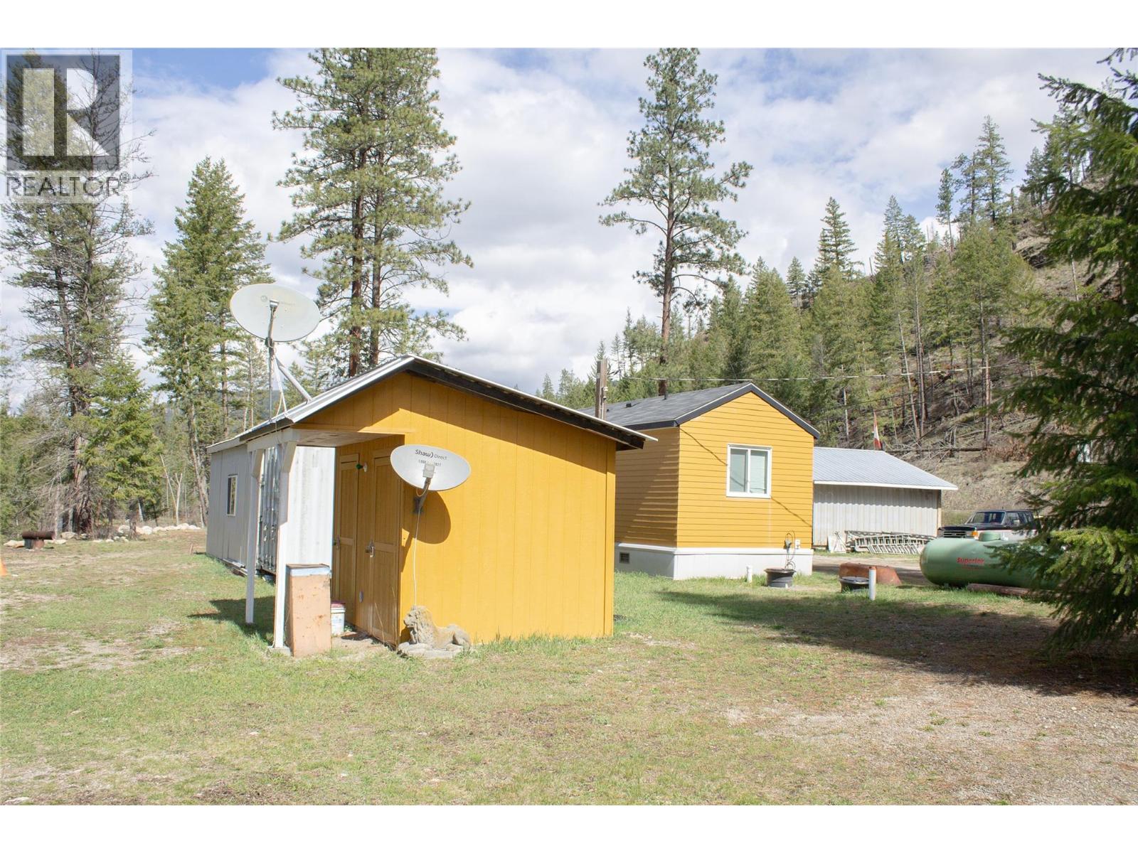 2955 33 Highway, Westbridge, British Columbia  V0H 1Y0 - Photo 33 - 10371111
