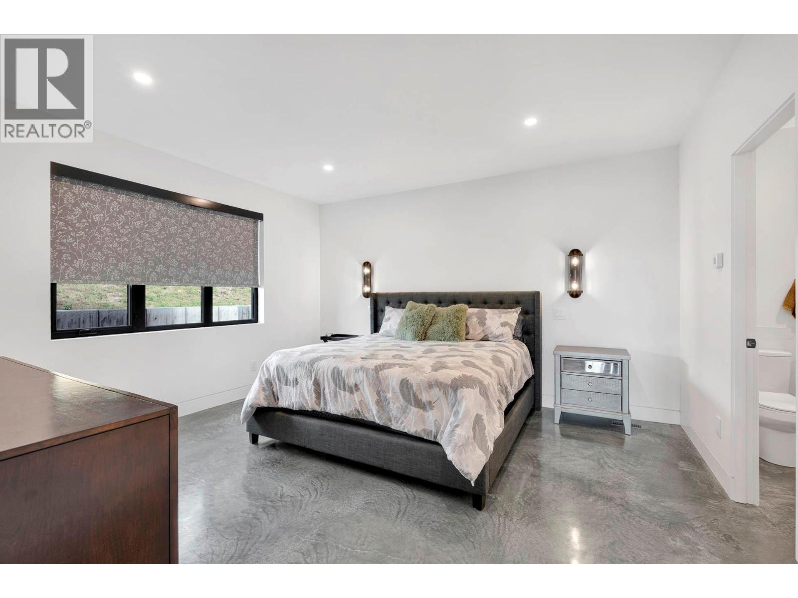 887 Fernie Road, Kamloops, British Columbia  V2C 1B4 - Photo 10 - 10371158