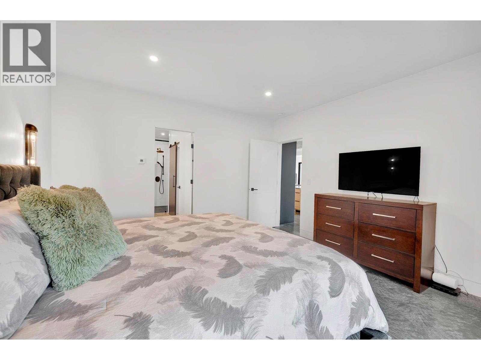 887 Fernie Road, Kamloops, British Columbia  V2C 1B4 - Photo 68 - 10371158