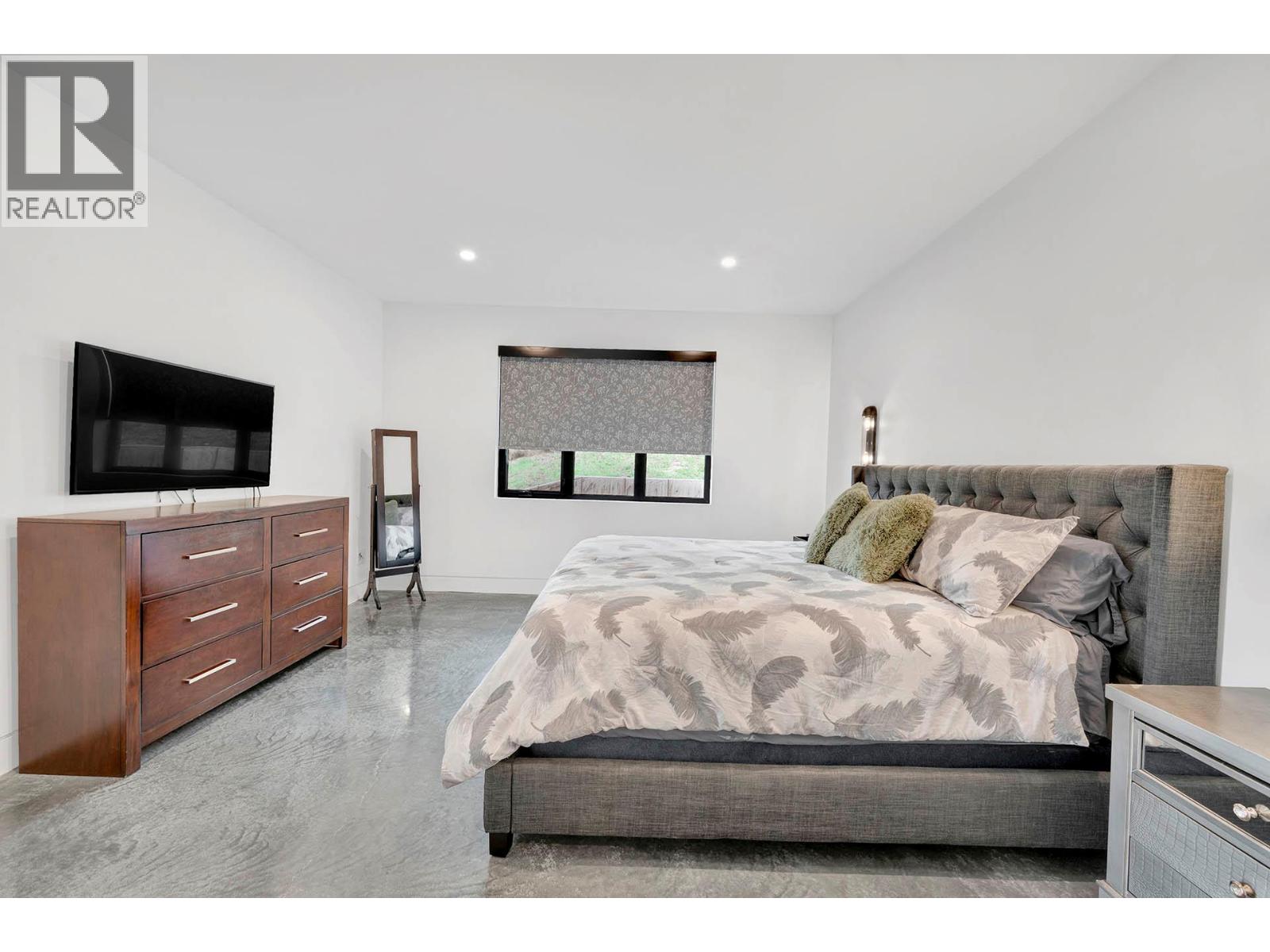 887 Fernie Road, Kamloops, British Columbia  V2C 1B4 - Photo 69 - 10371158