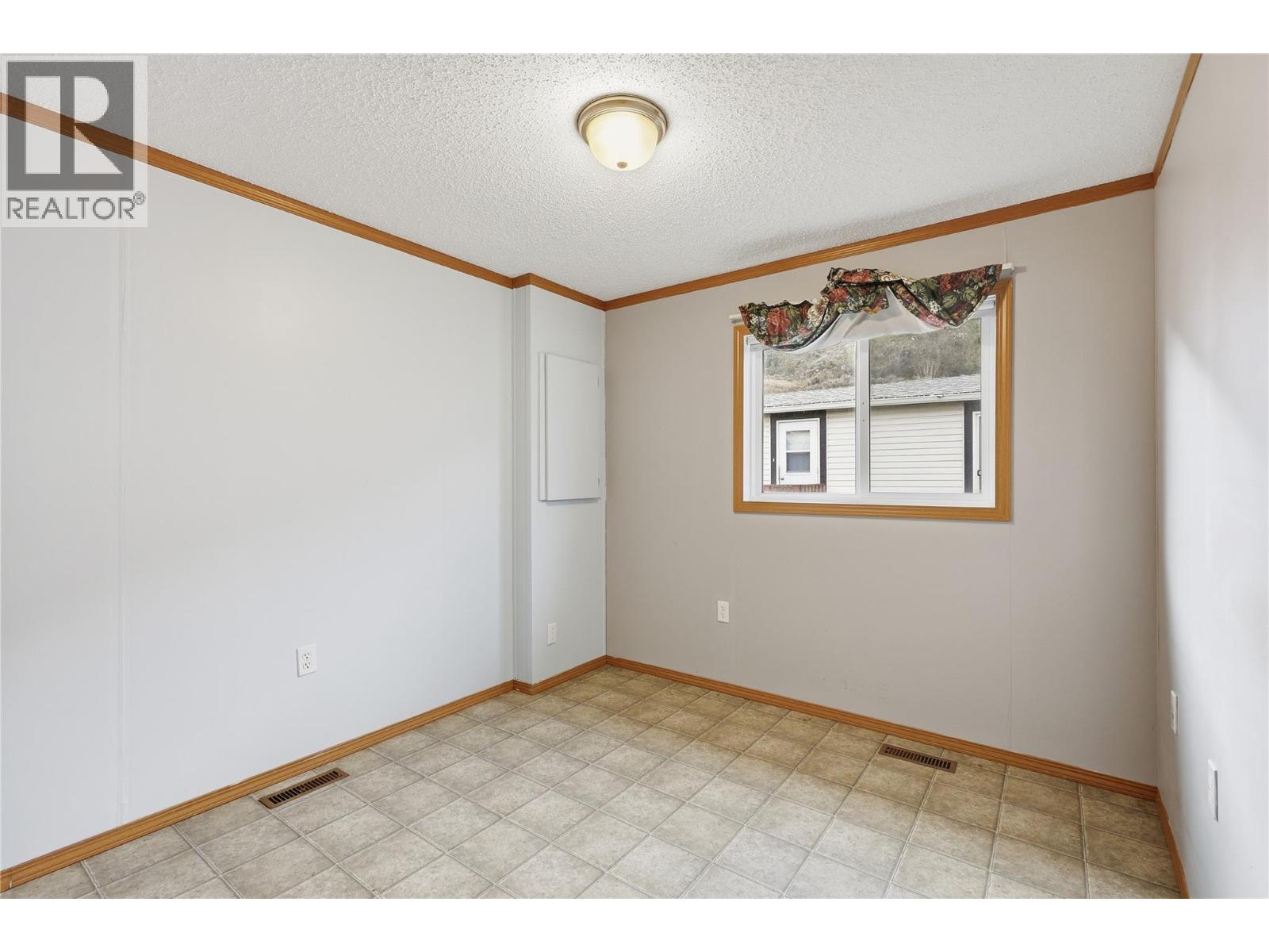 7545 Dallas Drive Unit# 27, Kamloops, British Columbia  V2C 6X5 - Photo 14 - 10370877