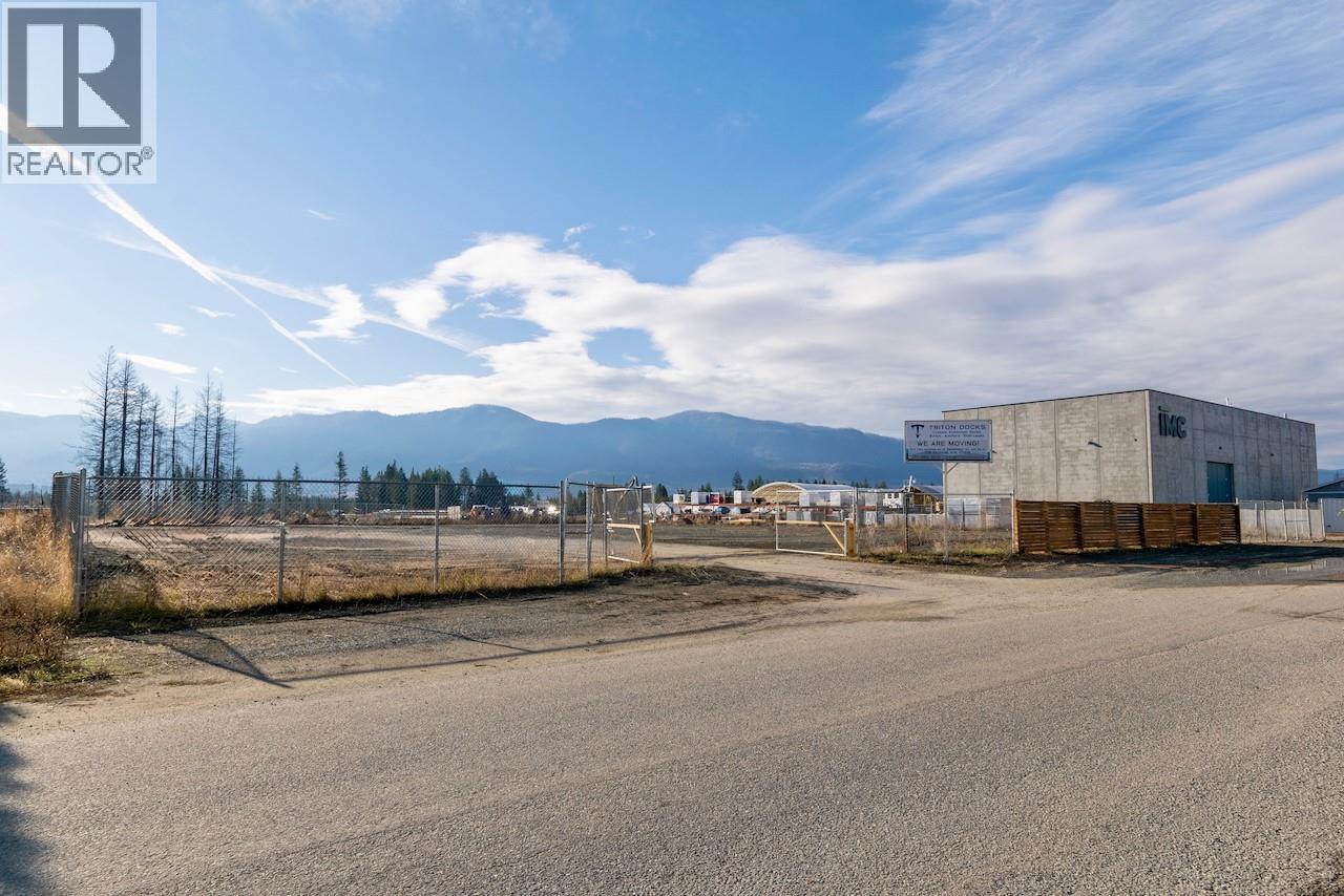 3818 Kenwood Gate Lot# B, Scotch Creek, British Columbia  V0E 1M5 - Photo 11 - 10369525