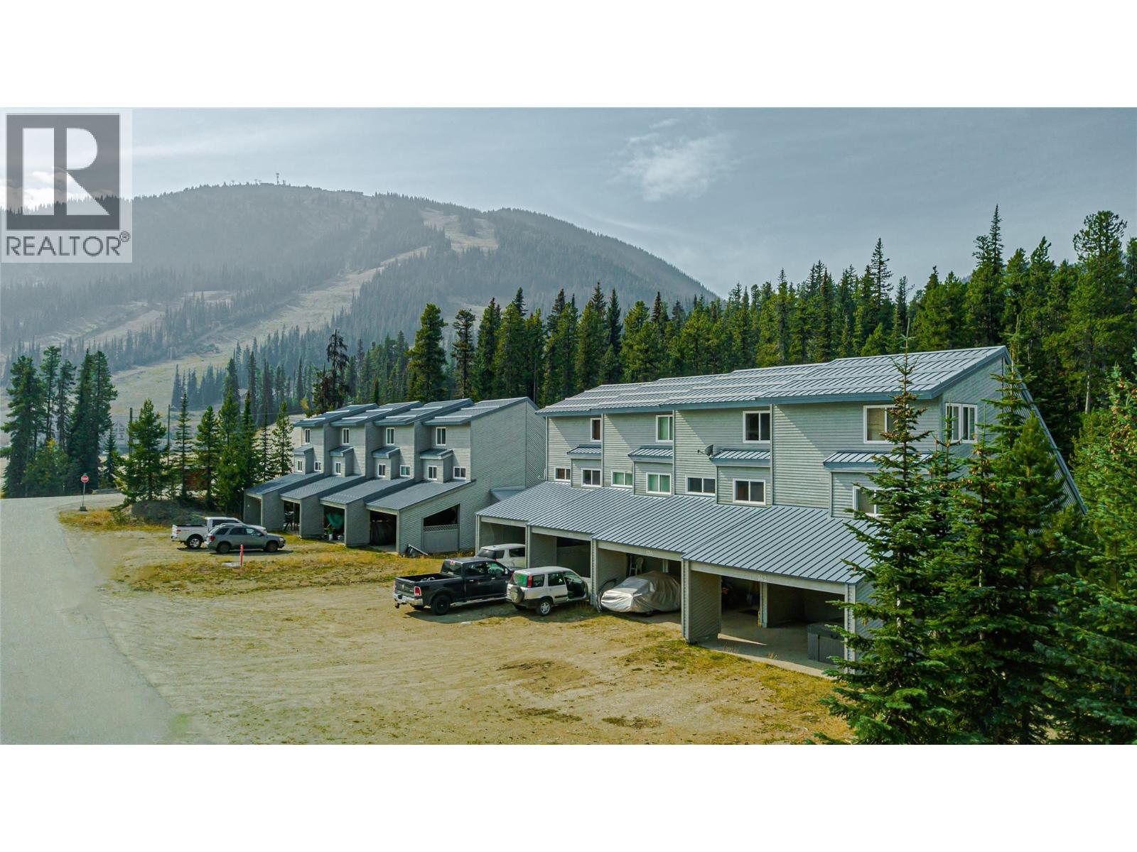 138 Clearview Road, Penticton, British Columbia  V0X 1K0 - Photo 3 - 10371299