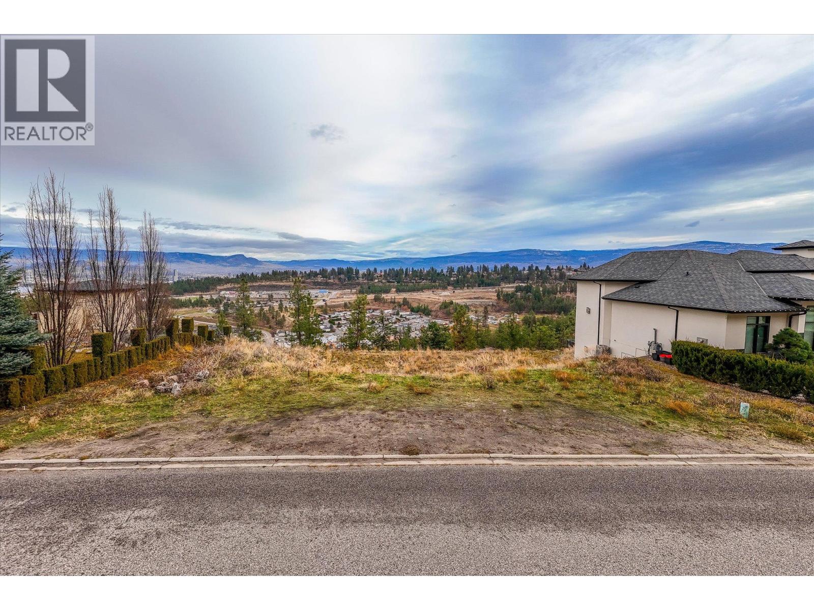 1959 Spyglass Way, West Kelowna, British Columbia  V1Z 4B6 - Photo 4 - 10371094