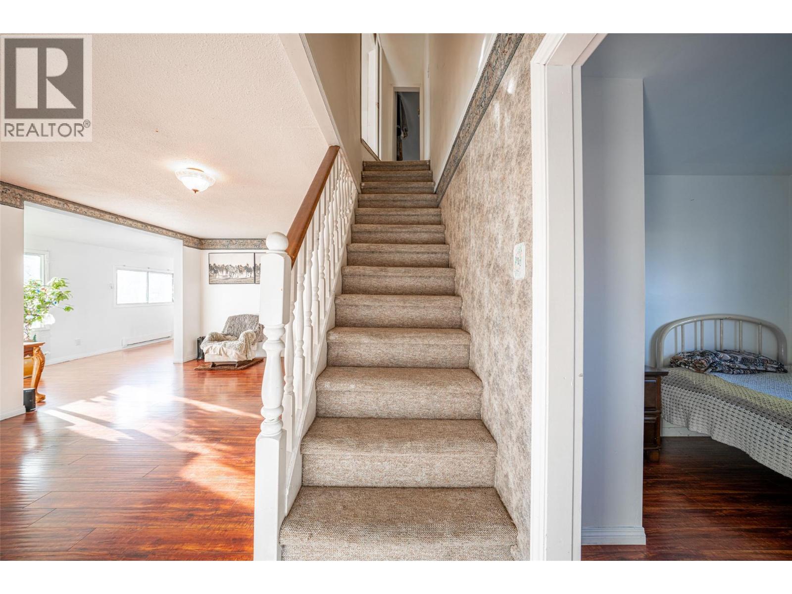 4435 Hallam Road, Armstrong, British Columbia  V0E 1B0 - Photo 32 - 10371253