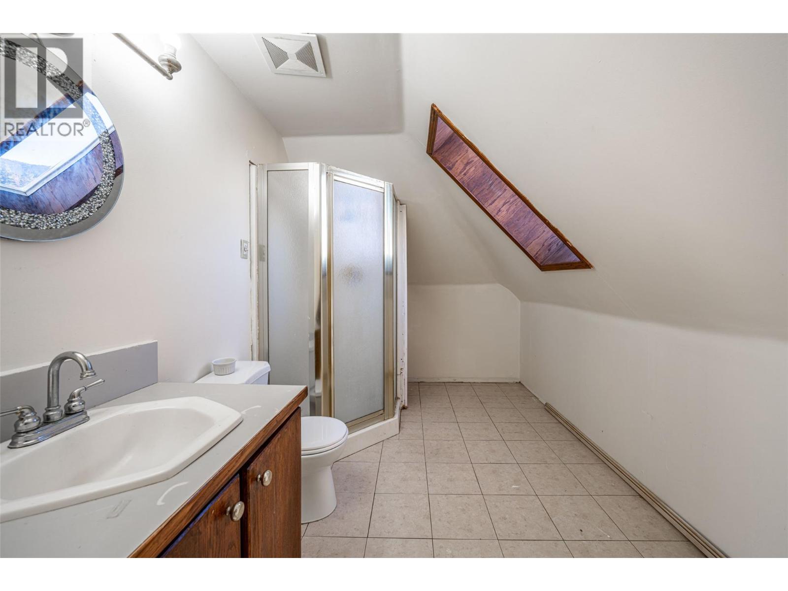 4435 Hallam Road, Armstrong, British Columbia  V0E 1B0 - Photo 35 - 10371253