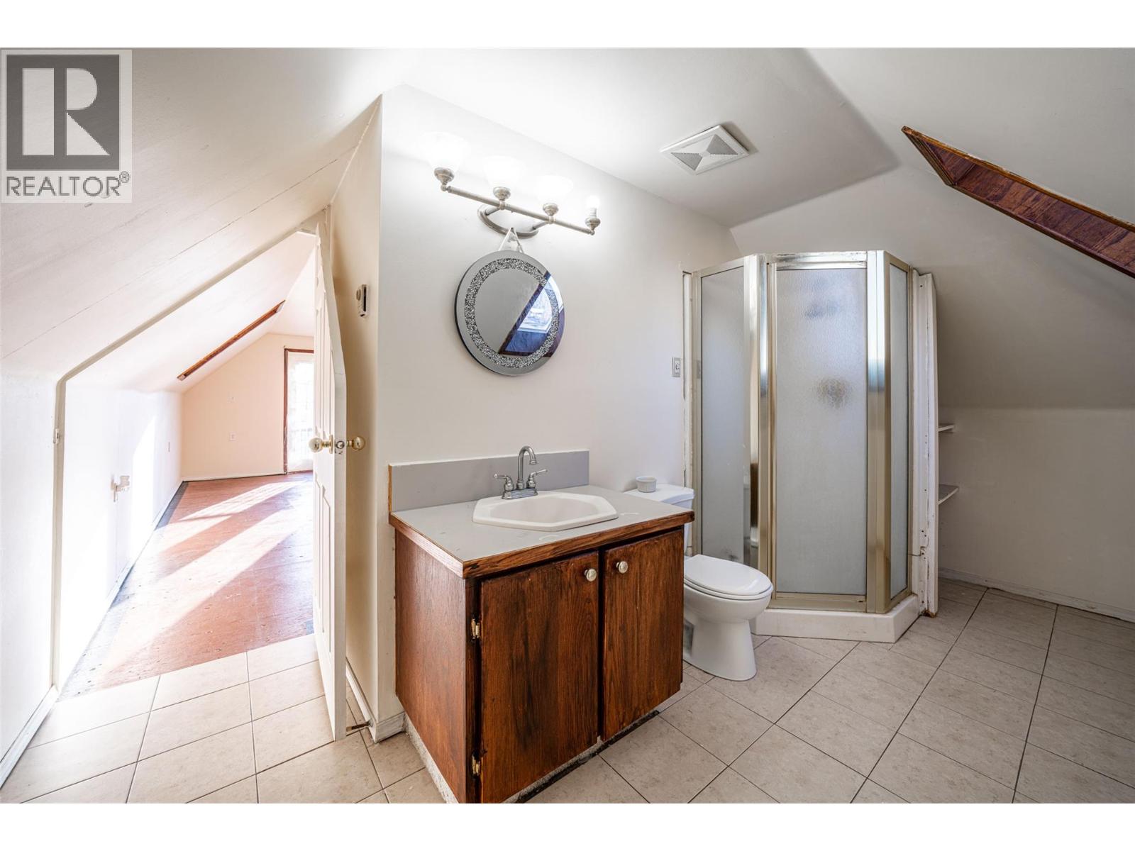 4435 Hallam Road, Armstrong, British Columbia  V0E 1B0 - Photo 36 - 10371253