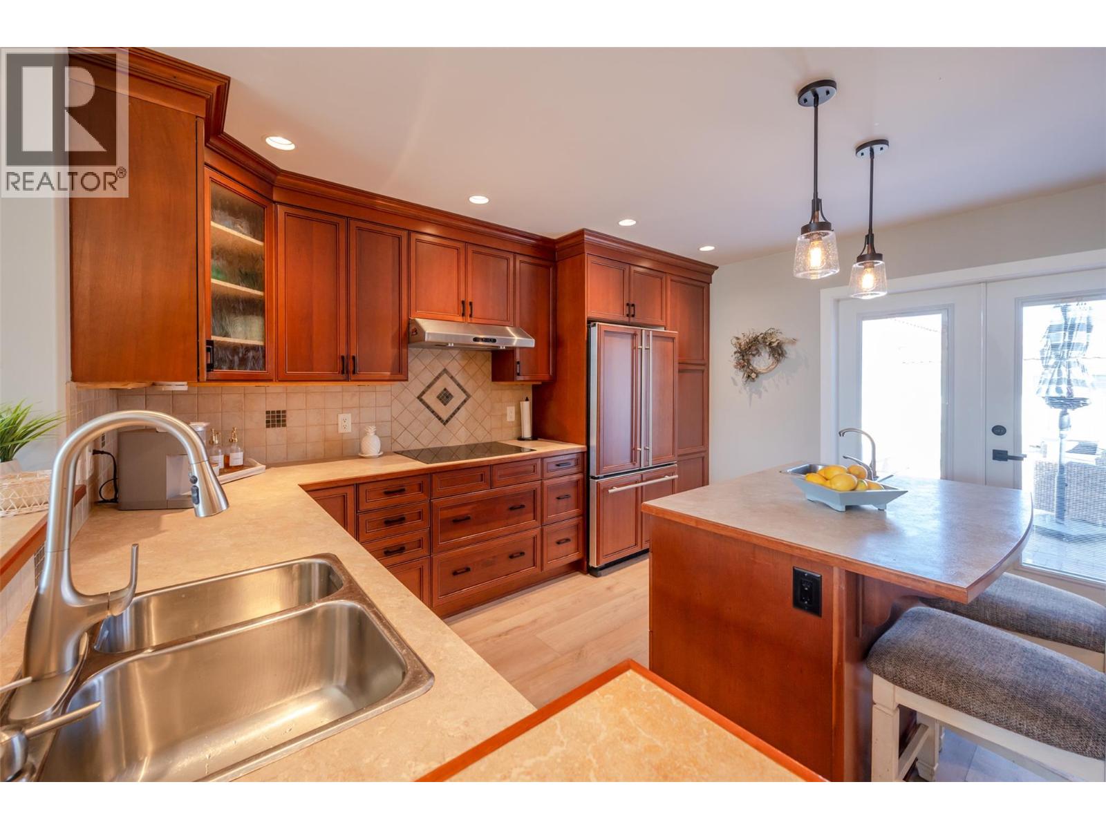 115 Elm Avenue, Penticton, British Columbia  V2A 3W1 - Photo 24 - 10371273