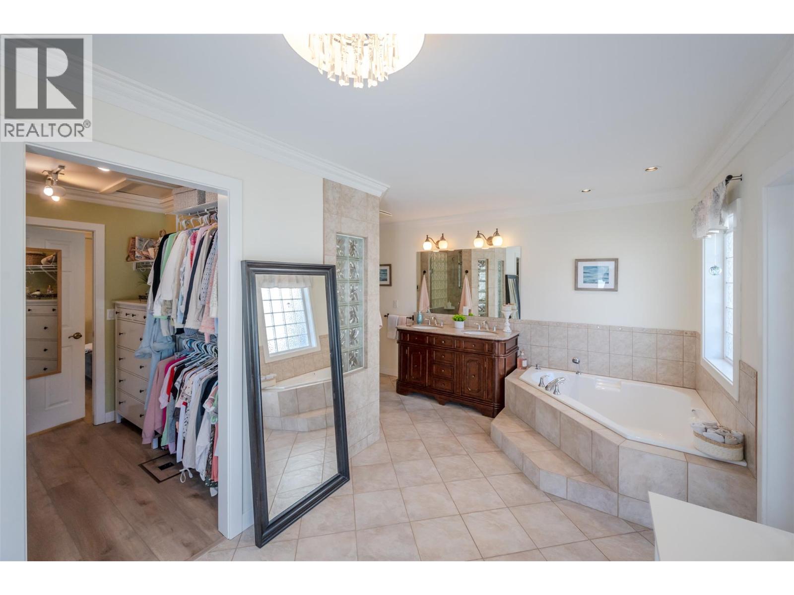 115 Elm Avenue, Penticton, British Columbia  V2A 3W1 - Photo 43 - 10371273