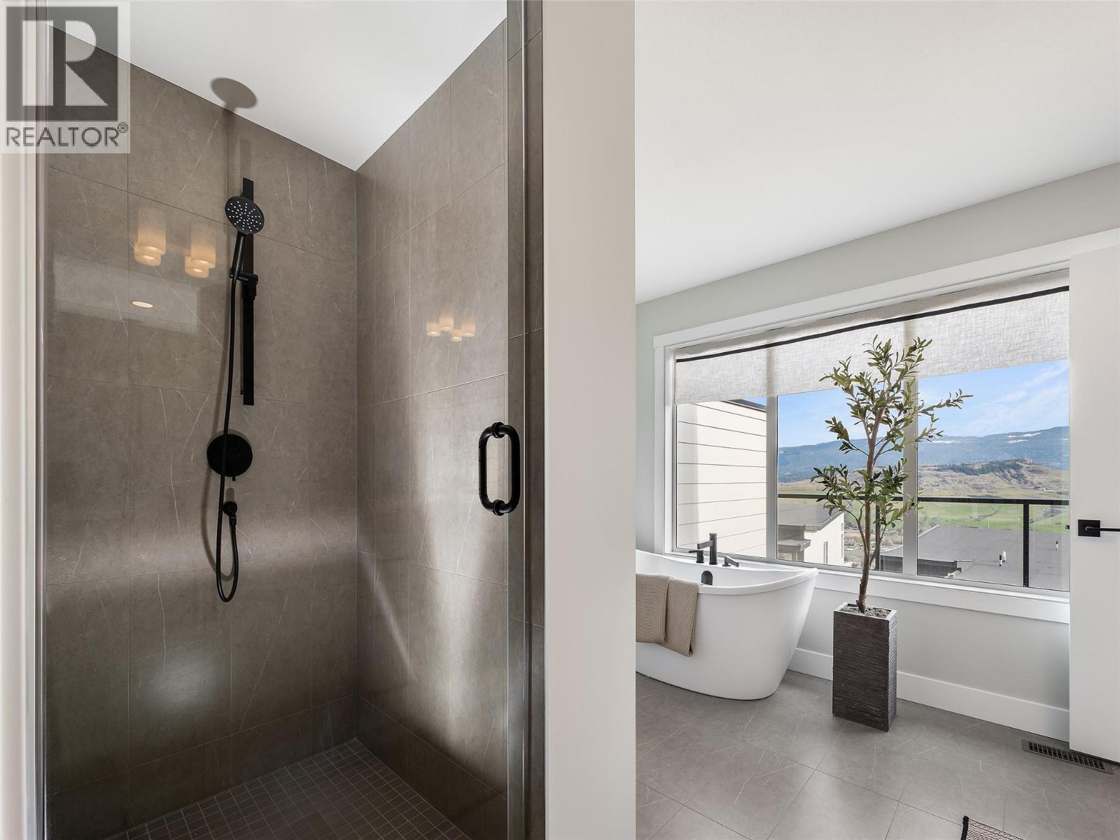 7735 Okanagan Hills Boulevard Unit# 41 Lot# 10, Vernon, British Columbia  V1H 0A7 - Photo 19 - 10371261