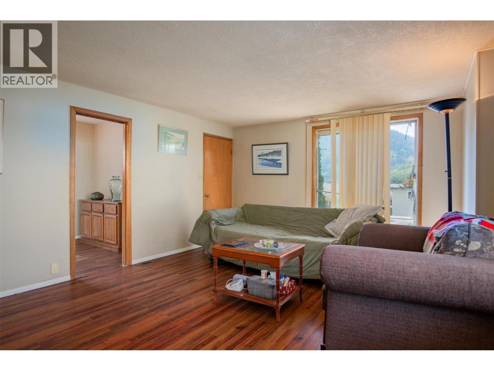 1338 Third Avenue, Trail, British Columbia  V1R 1P4 - Photo 11 - 10371338