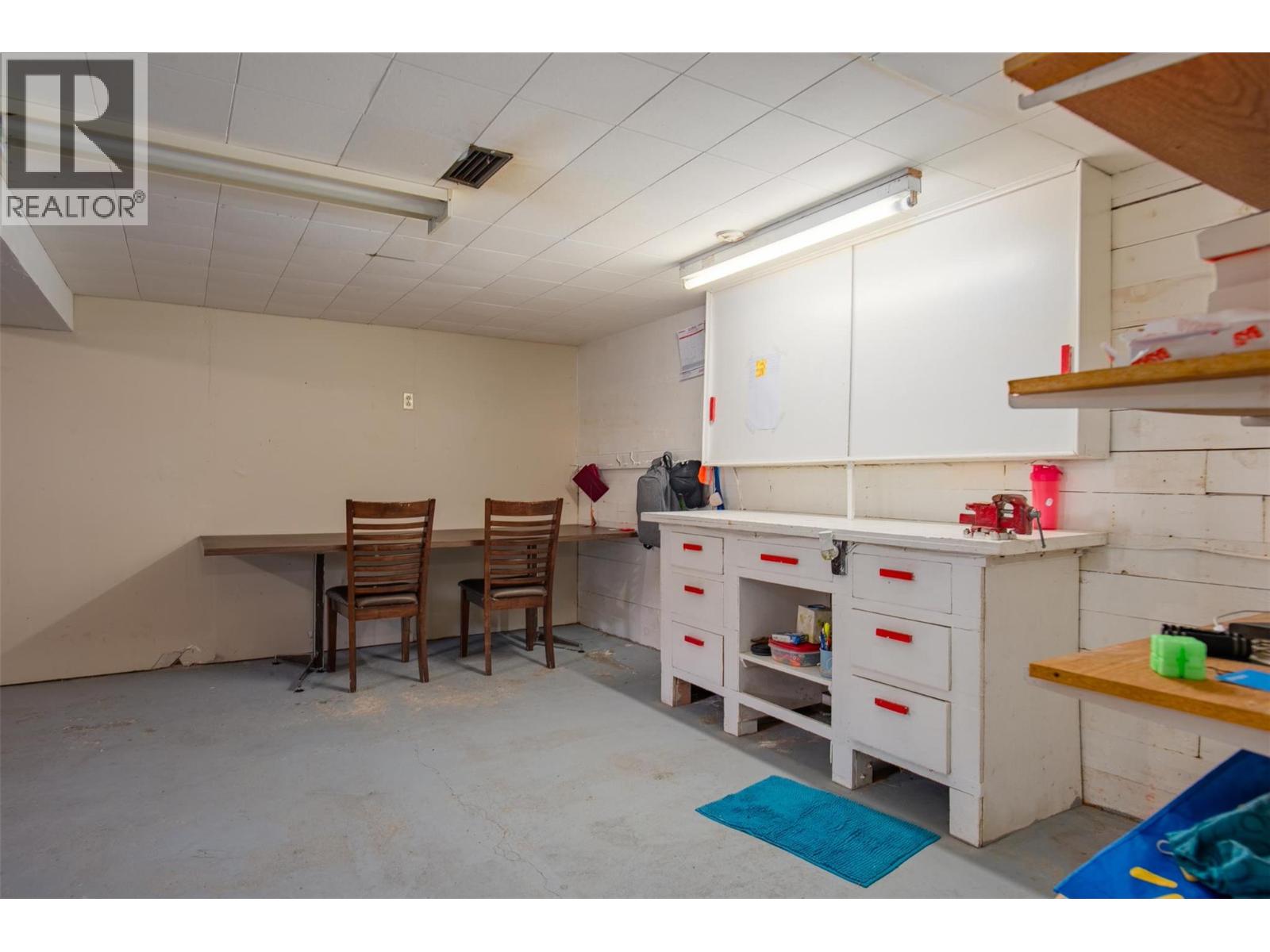 1338 Third Avenue, Trail, British Columbia  V1R 1P4 - Photo 21 - 10371338