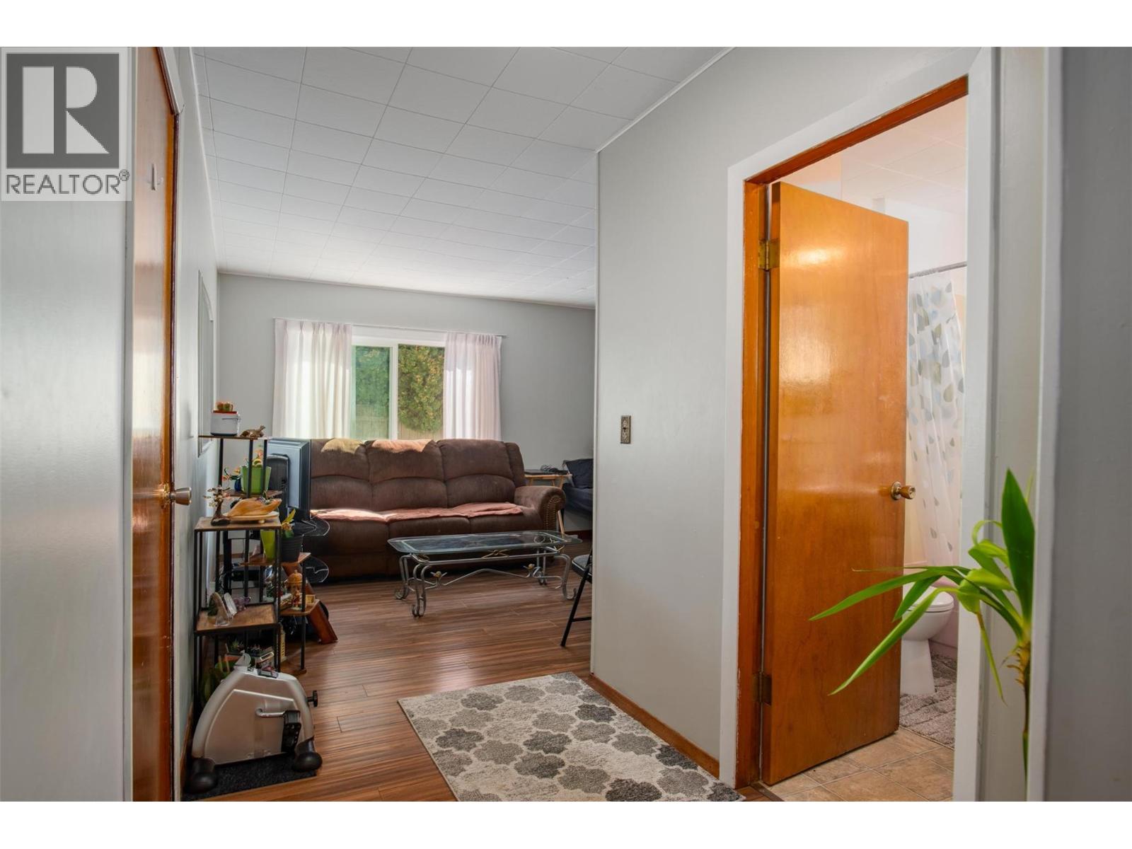 1338 Third Avenue, Trail, British Columbia  V1R 1P4 - Photo 36 - 10371338