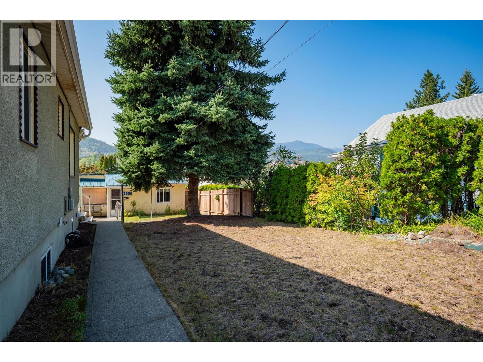 1338 Third Avenue, Trail, British Columbia  V1R 1P4 - Photo 45 - 10371338