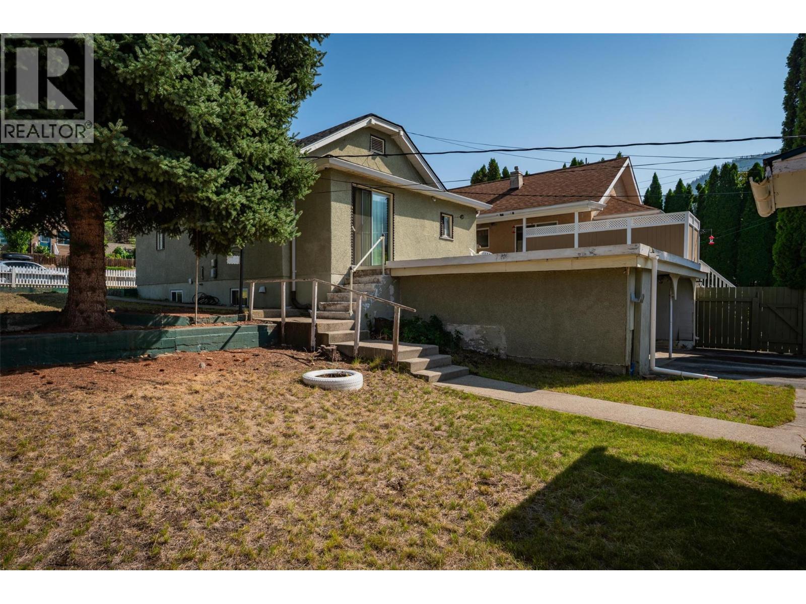 1338 Third Avenue, Trail, British Columbia  V1R 1P4 - Photo 50 - 10371338
