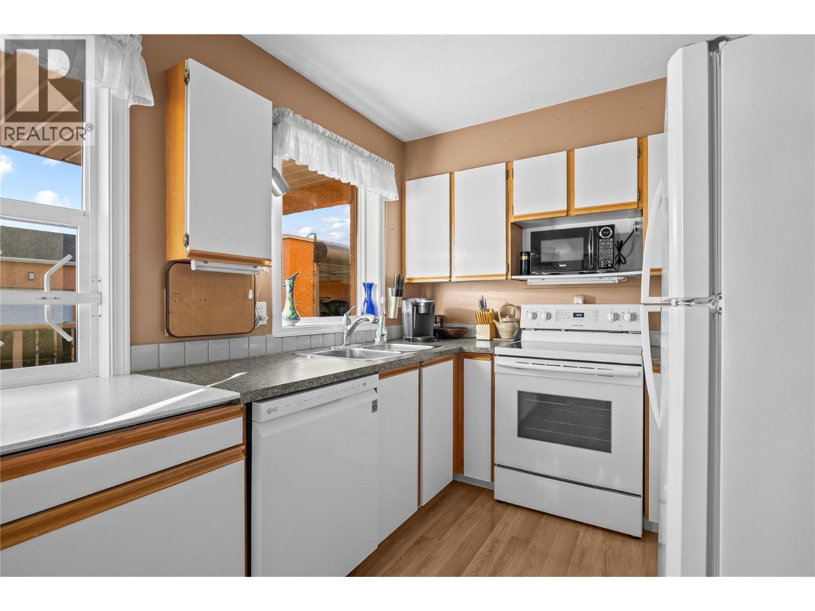 2433 Ingram Road Unit# 6, West Kelowna, British Columbia  V4T 1L5 - Photo 4 - 10371303