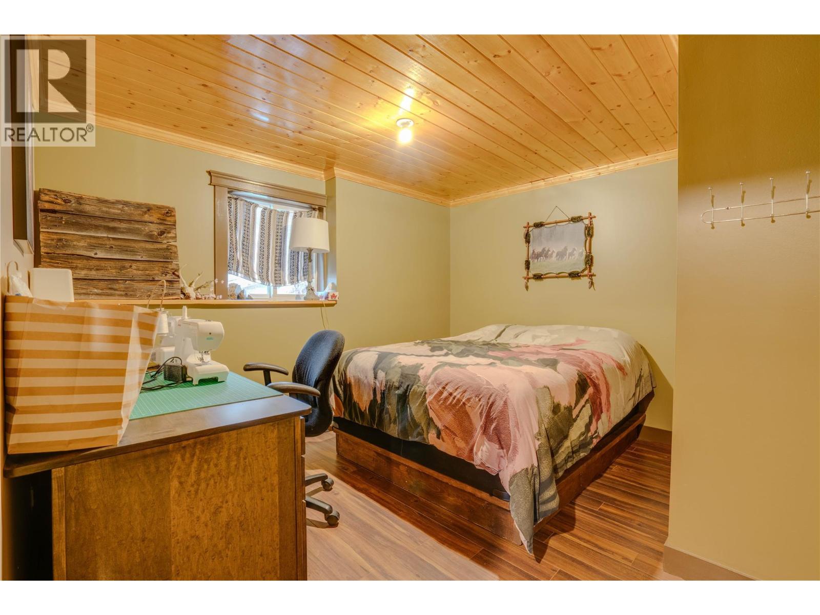 1519 Highway 6 Highway, Cherryville, British Columbia  V0E 2G1 - Photo 31 - 10371130