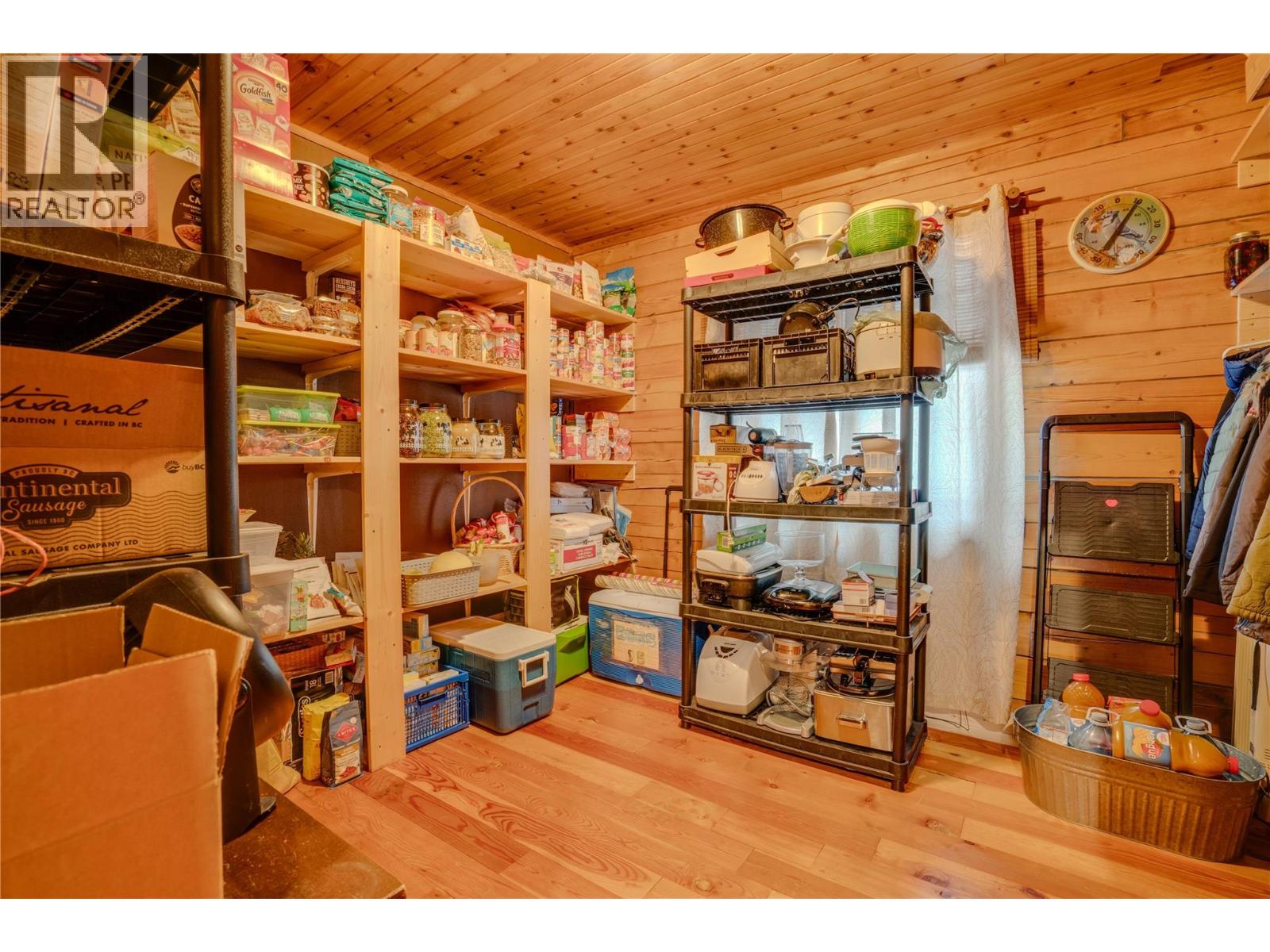 1519 Highway 6, 26 Byers Road, Cherryville, British Columbia  V0E 2G1 - Photo 14 - 10371129