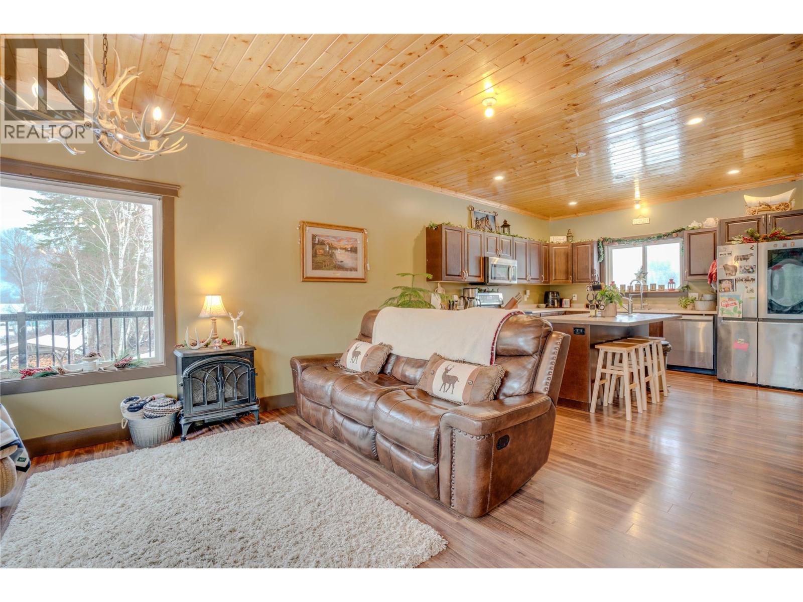 1519 Highway 6, 26 Byers Road, Cherryville, British Columbia  V0E 2G1 - Photo 22 - 10371129