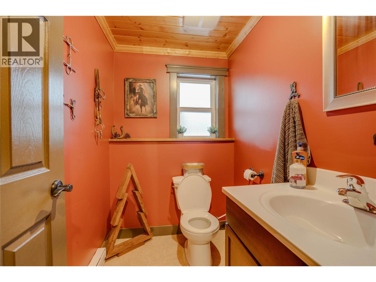 1519 Highway 6, 26 Byers Road, Cherryville, British Columbia  V0E 2G1 - Photo 35 - 10371129