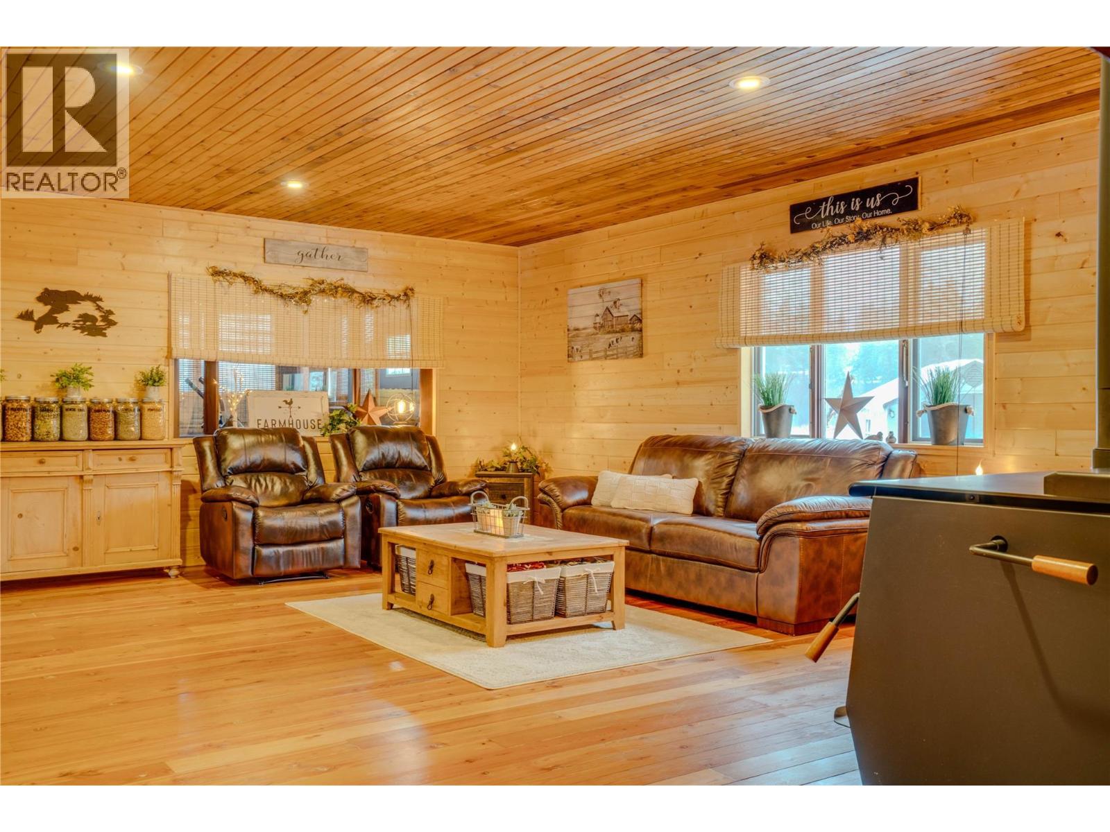 1519 Highway 6, 26 Byers Road, Cherryville, British Columbia  V0E 2G1 - Photo 6 - 10371129