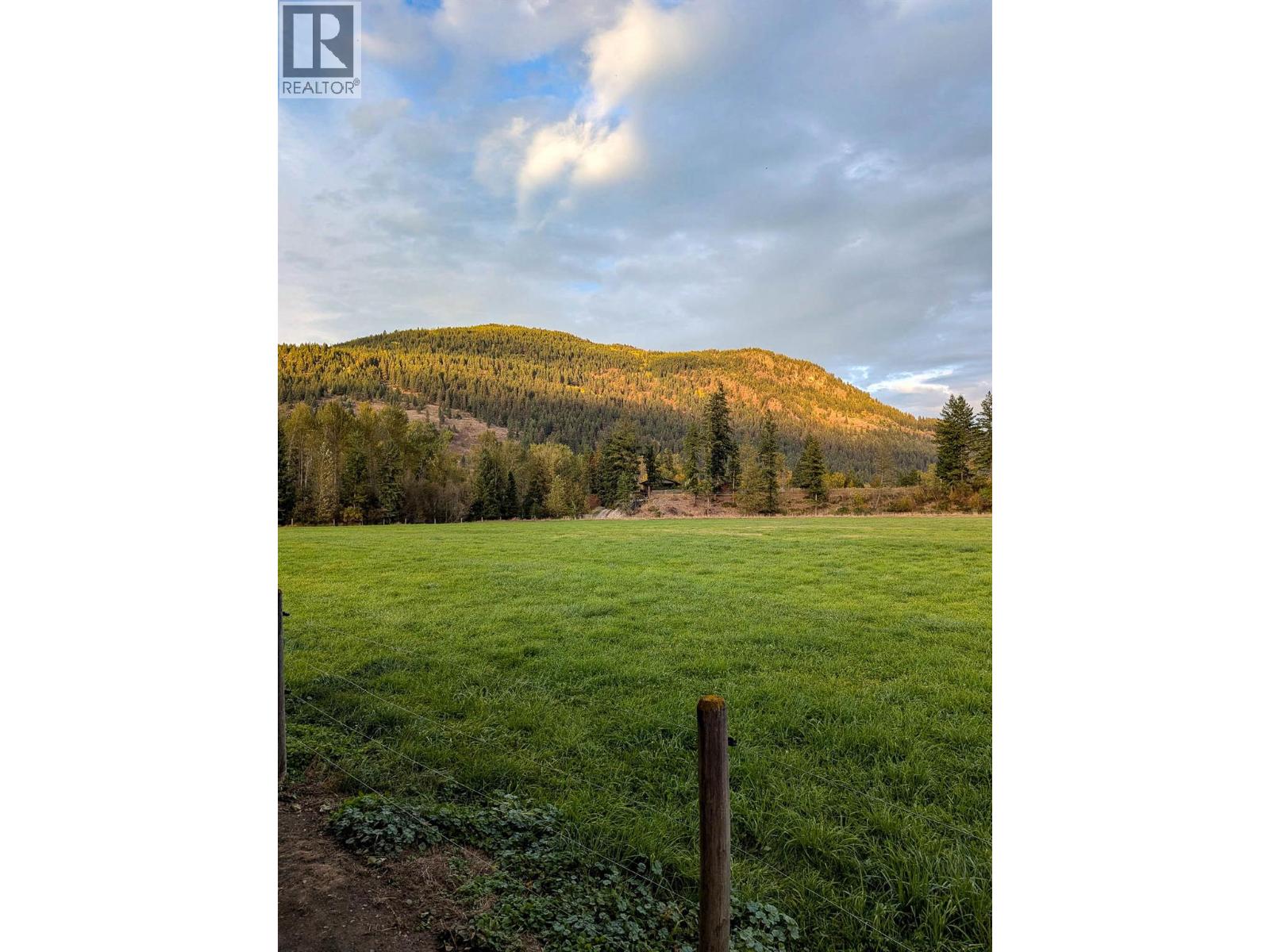 1519 Highway 6, 26 Byers Road, Cherryville, British Columbia  V0E 2G1 - Photo 74 - 10371129
