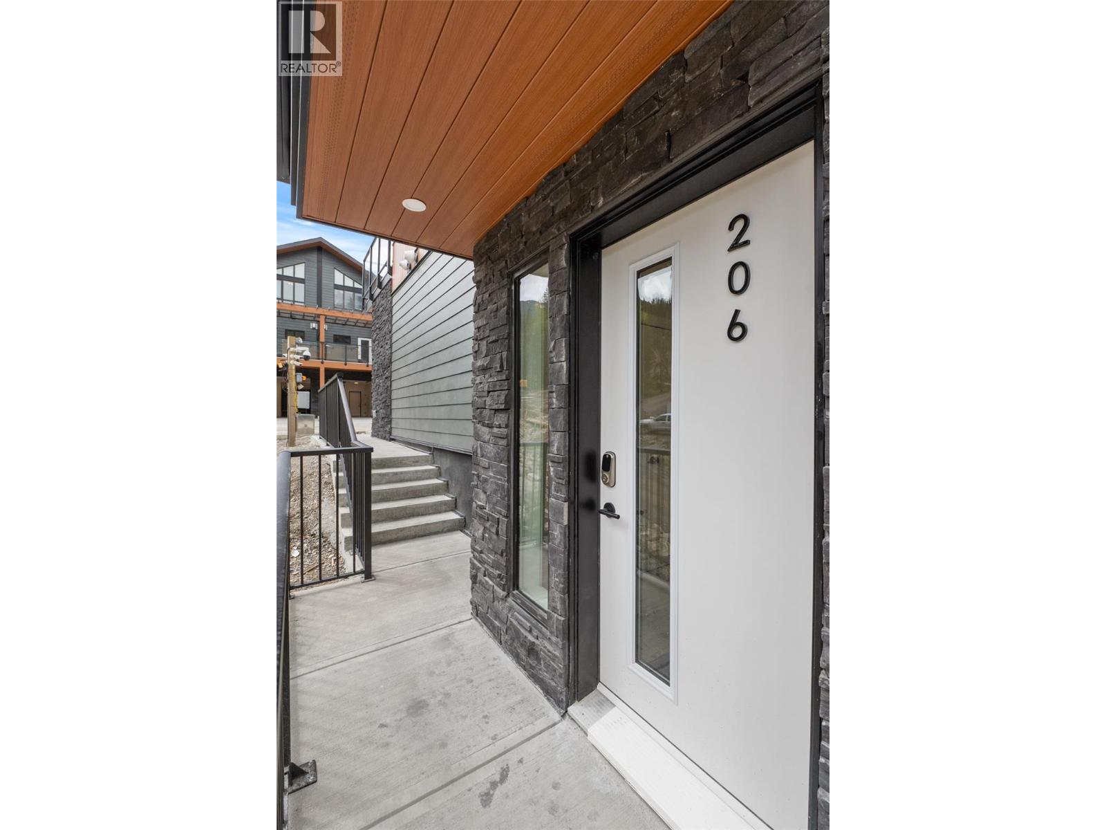 2116 Panorama Drive Unit# 206, Panorama, British Columbia  V0A 1T0 - Photo 31 - 10371297