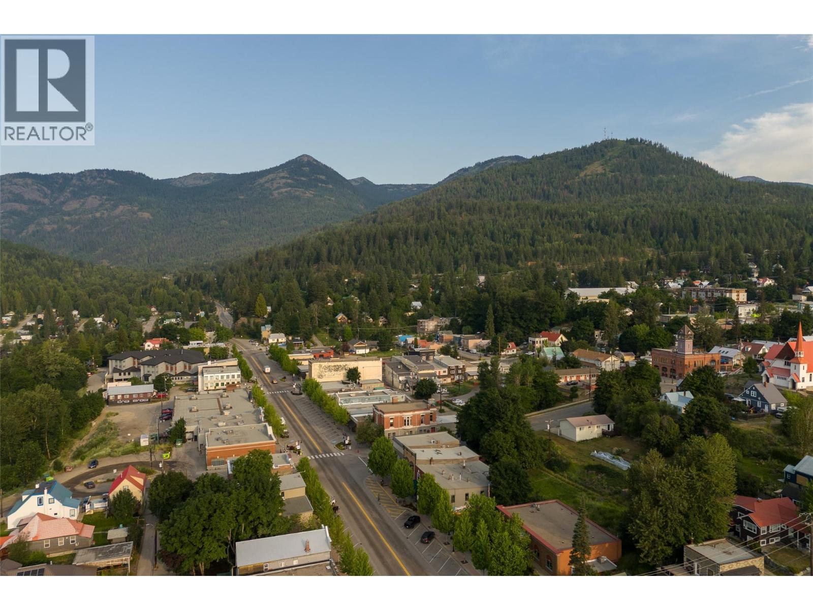 4465 Red Mountain Road, Rossland, British Columbia  V0G 1Y0 - Photo 24 - 10371255