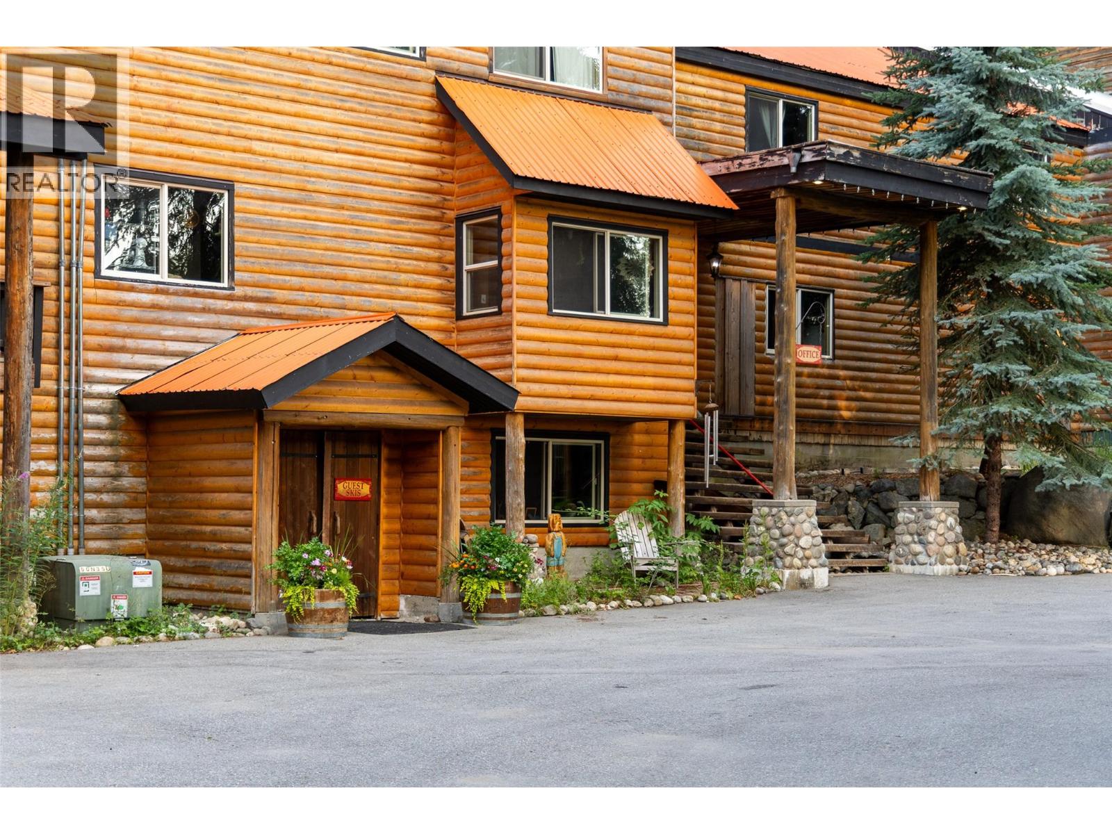 4465 Red Mountain Road, Rossland, British Columbia  V0G 1Y0 - Photo 8 - 10371255