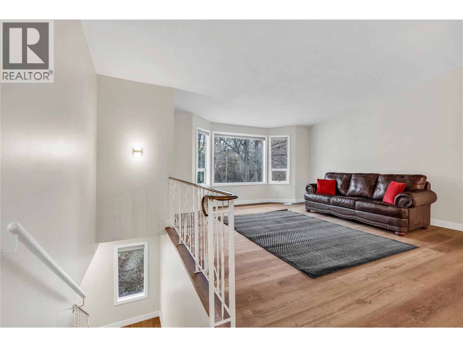 7111 Peach Orchard Road, Summerland, British Columbia  V0H 1Z6 - Photo 2 - 10370700