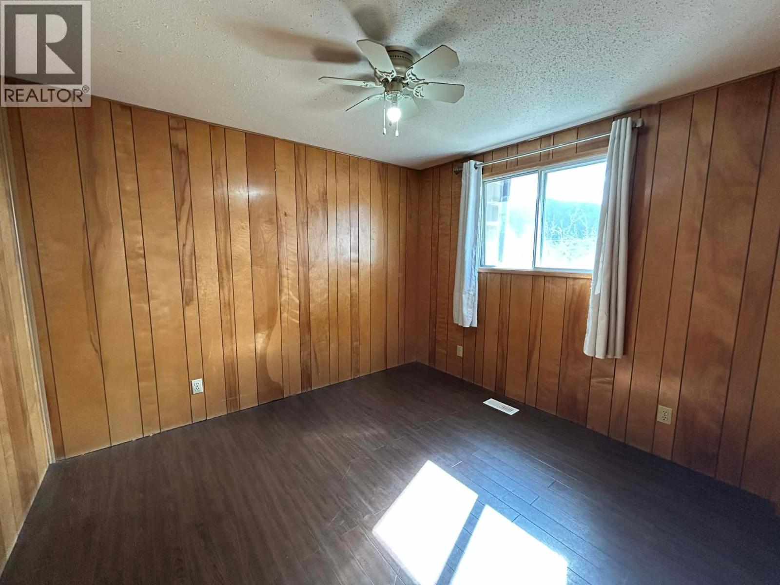 7083 Donaldson Drive, Grand Forks, British Columbia  V0H 1H0 - Photo 12 - 10371341