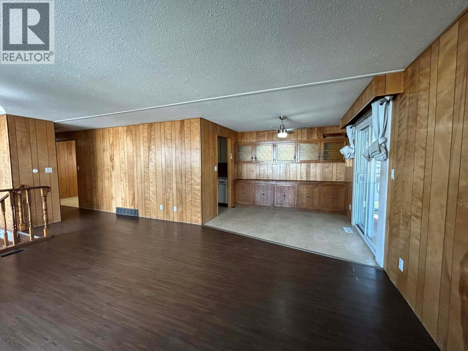7083 Donaldson Drive, Grand Forks, British Columbia  V0H 1H0 - Photo 5 - 10371341