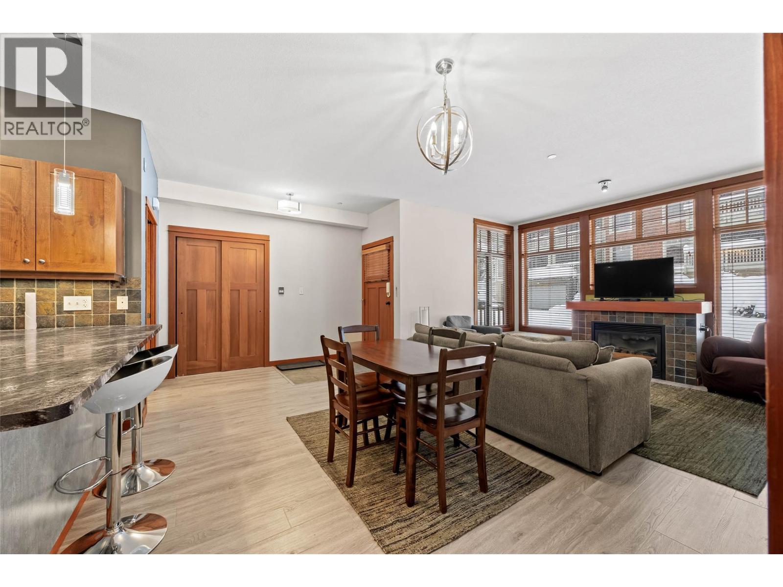 5015 Valley Drive Unit# 58, Sun Peaks, British Columbia  V0E 5N0 - Photo 8 - 10371360