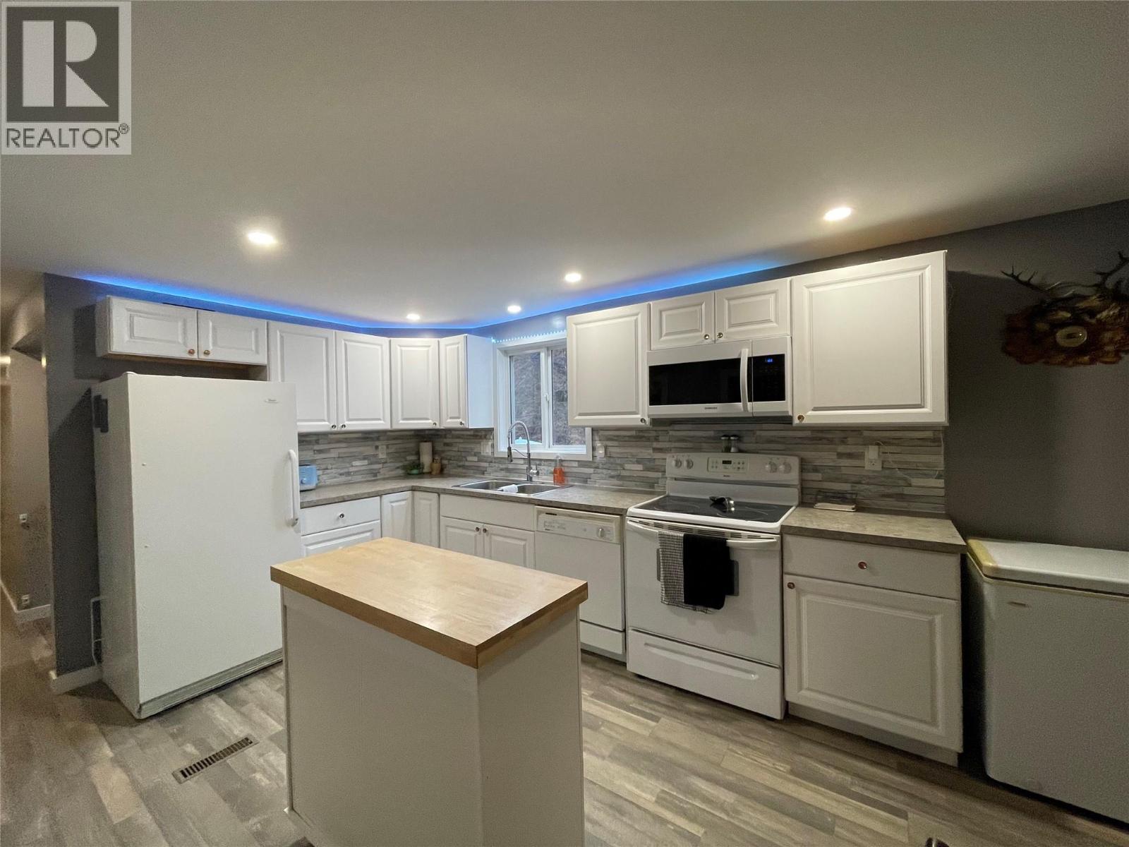 3969 Broadwater Road Unit# 26, Castlegar, British Columbia  V1N 4V5 - Photo 10 - 10370999