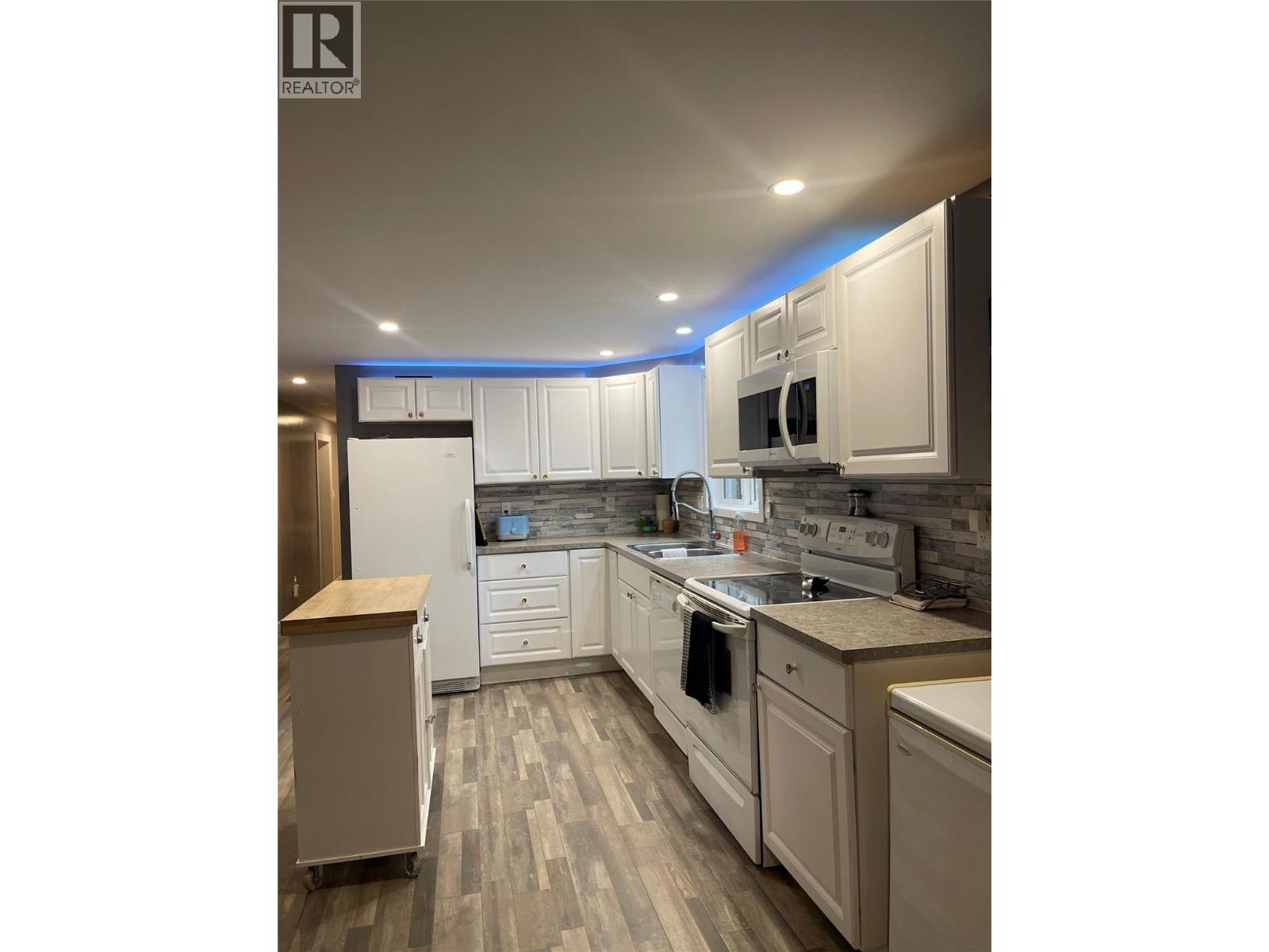 3969 Broadwater Road Unit# 26, Castlegar, British Columbia  V1N 4V5 - Photo 11 - 10370999